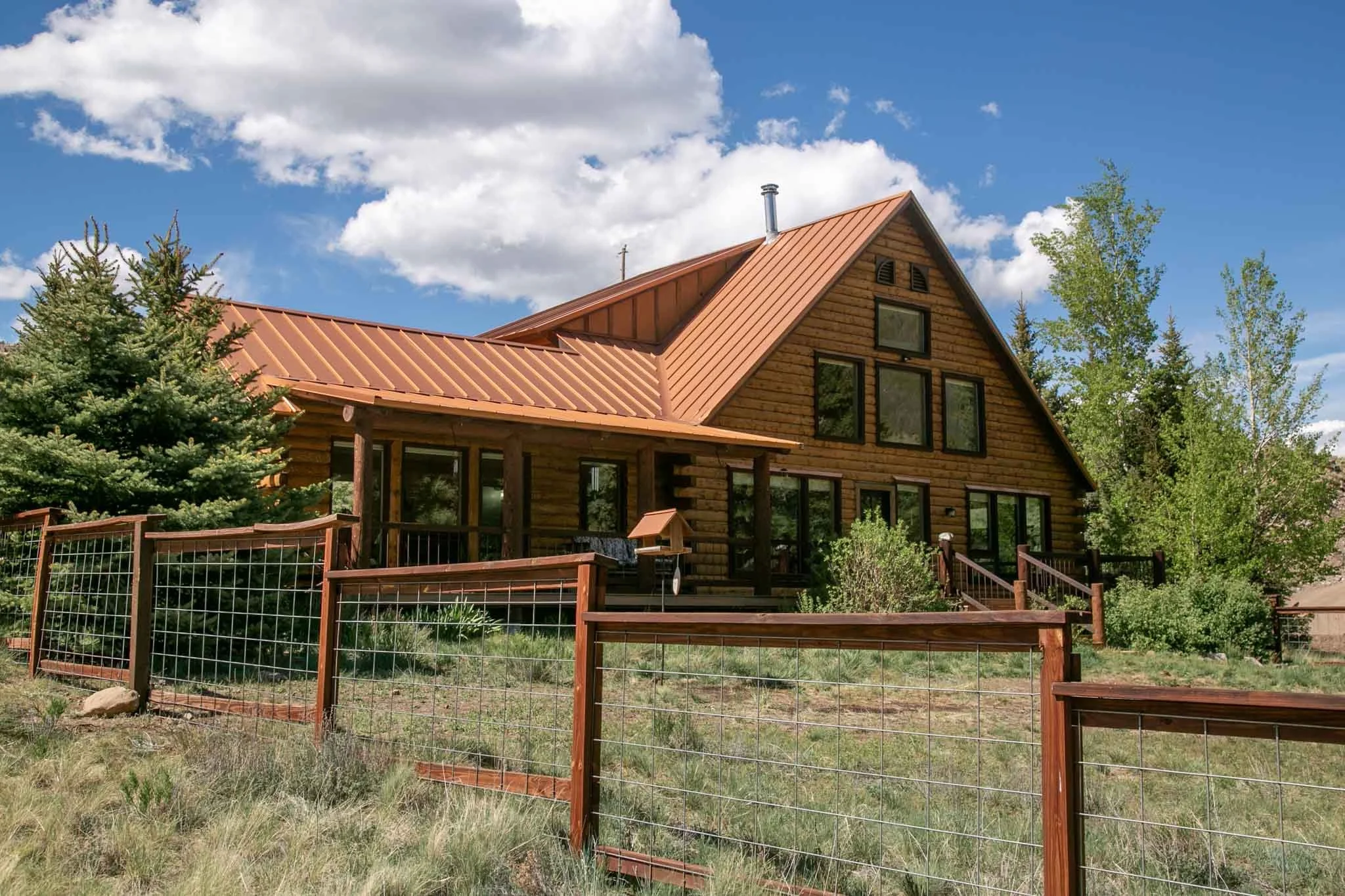 Exterior128920Hwy149CreedeCO81130.jpg