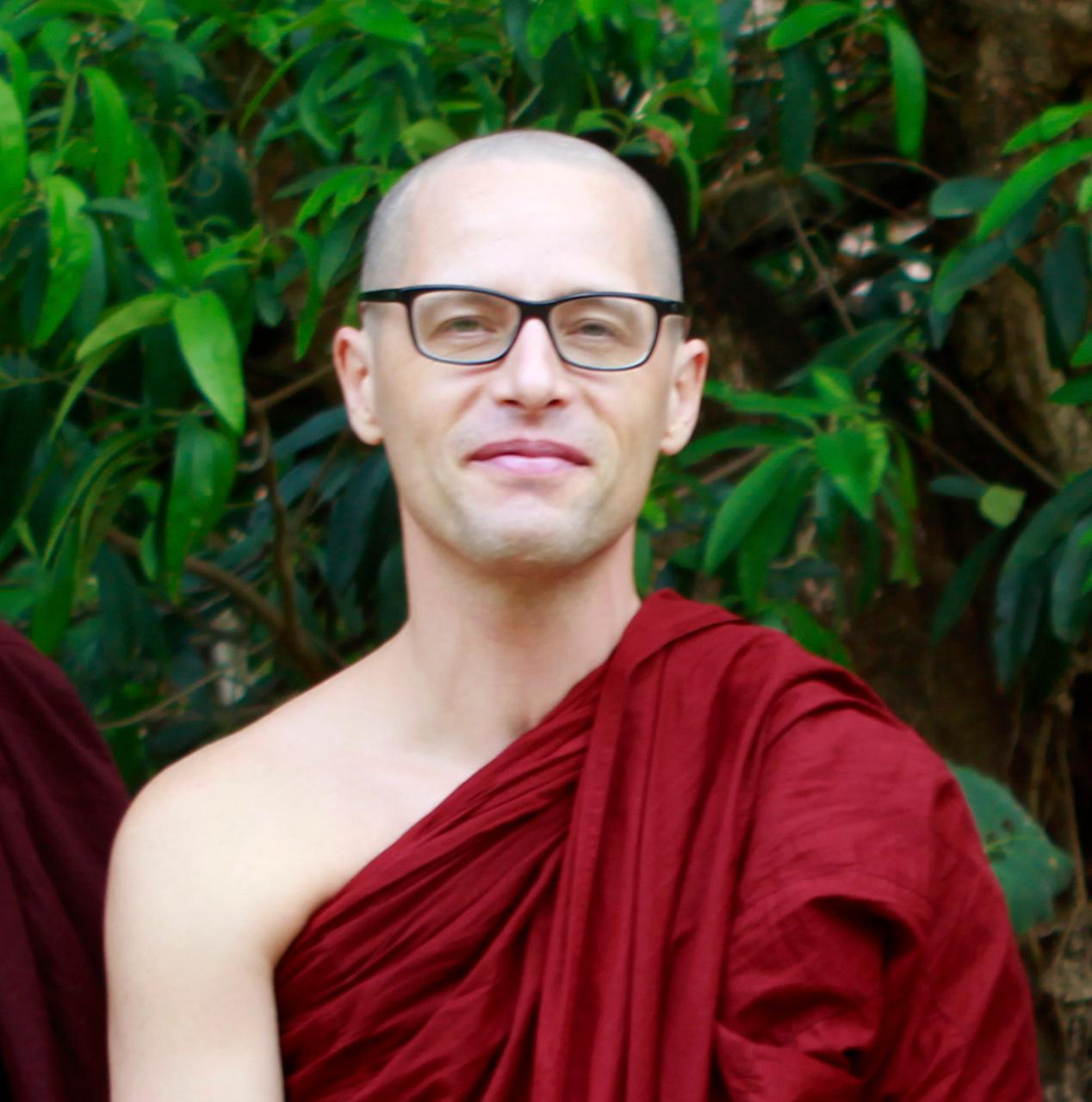 Sacred Sunday Pause with Viveka Bhikkhu (online)