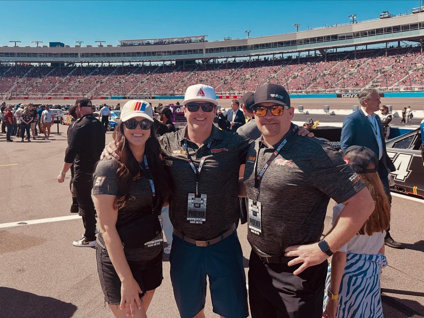 Super thankful to Jeff Stone and the @schlutersystemsna team for an amazing weekend at NASCAR in Phoenix, AZ! Always love partnering with great companies to give our clients the best products and finishes!
