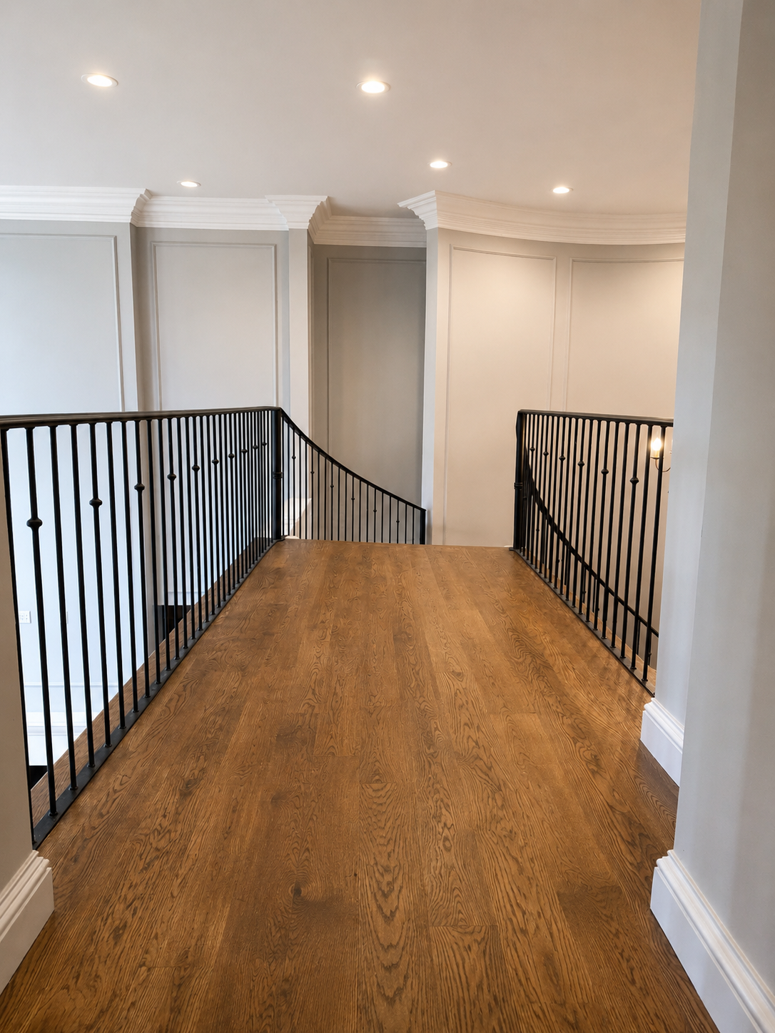 Hardwood Floor Staircase.PNG