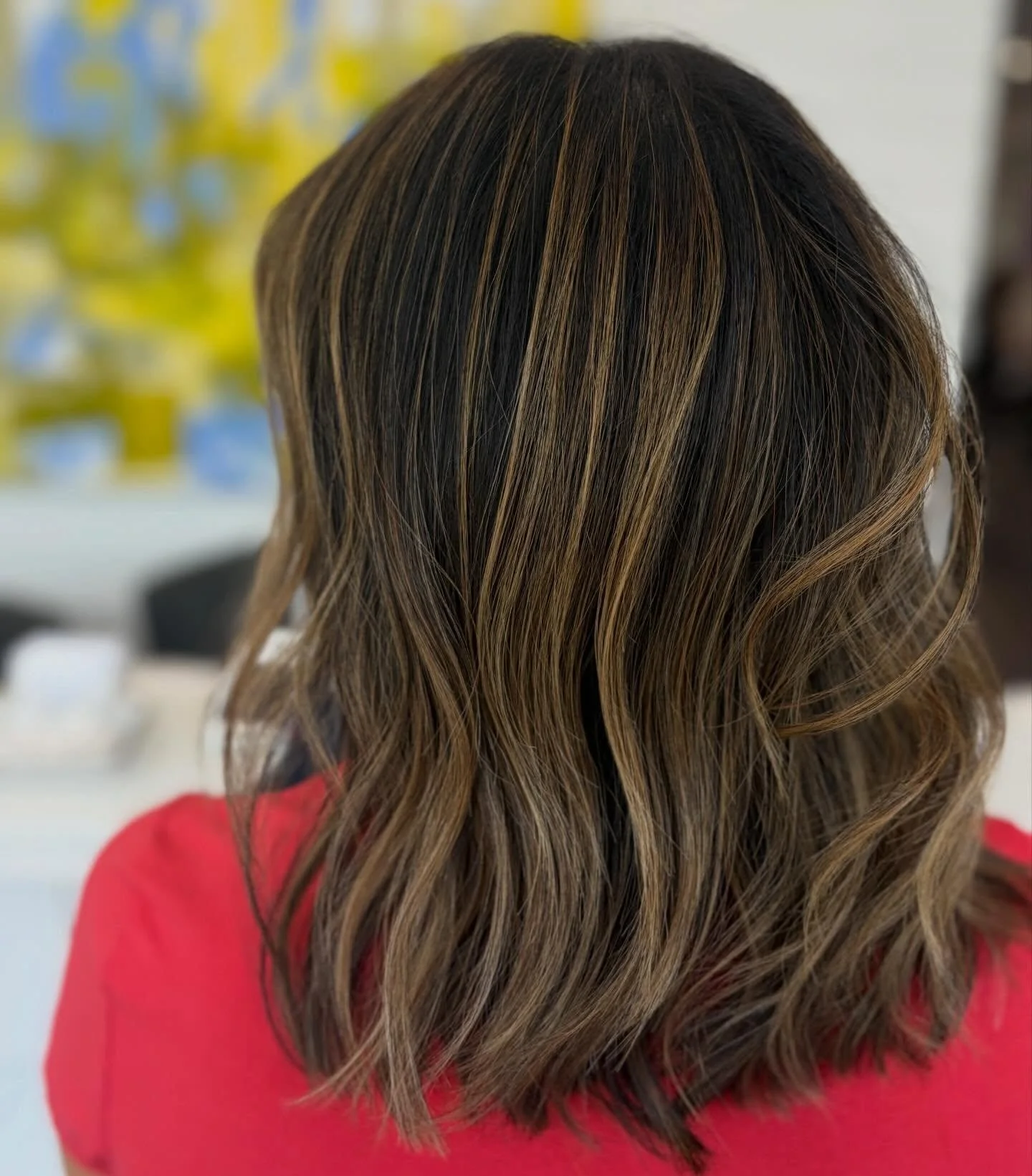 Brunette ➡️ caramel dream 🤎✨
Partial balayage + style by Alexa at our Darien location blended, soft, and full of dimension.

Call 203-202-7266 to secure your balayage appointment today 📞
New clients receive 20% off their service of choice!
&bull;
#