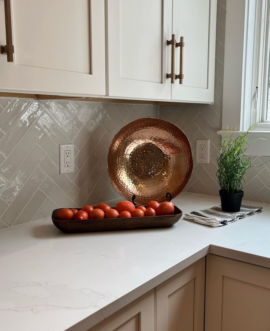 Transitional Kitchen Remodel in Reading, MA by Granite Girls USA Inc. project photo 4