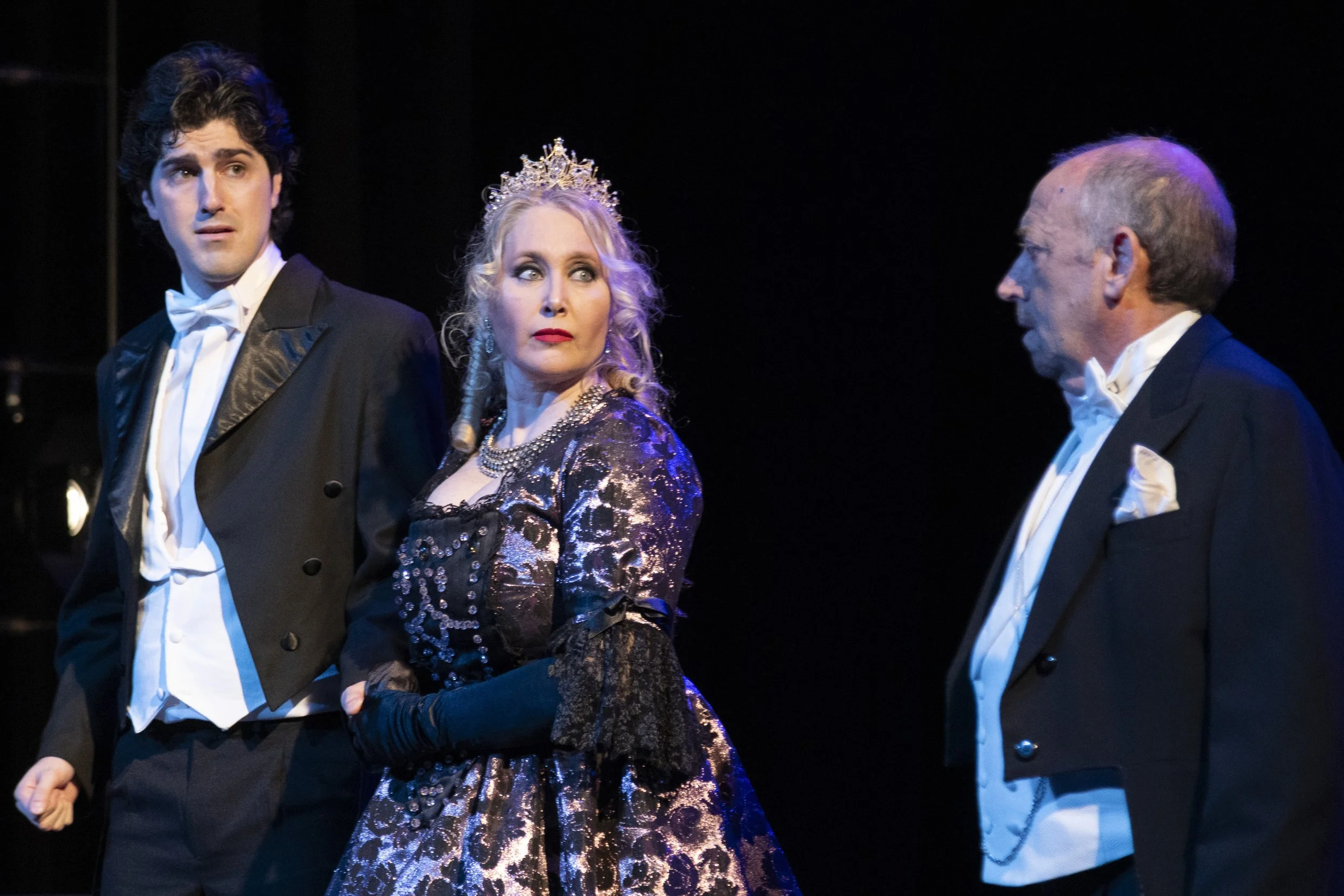 La Viuda Alegre, Compañía Lírica Amadeo Vives