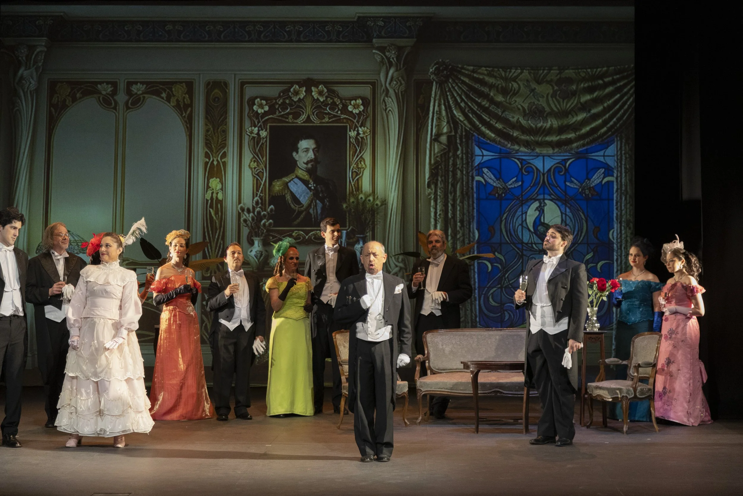 La Viuda Alegre, Compañía Lírica Amadeo Vives