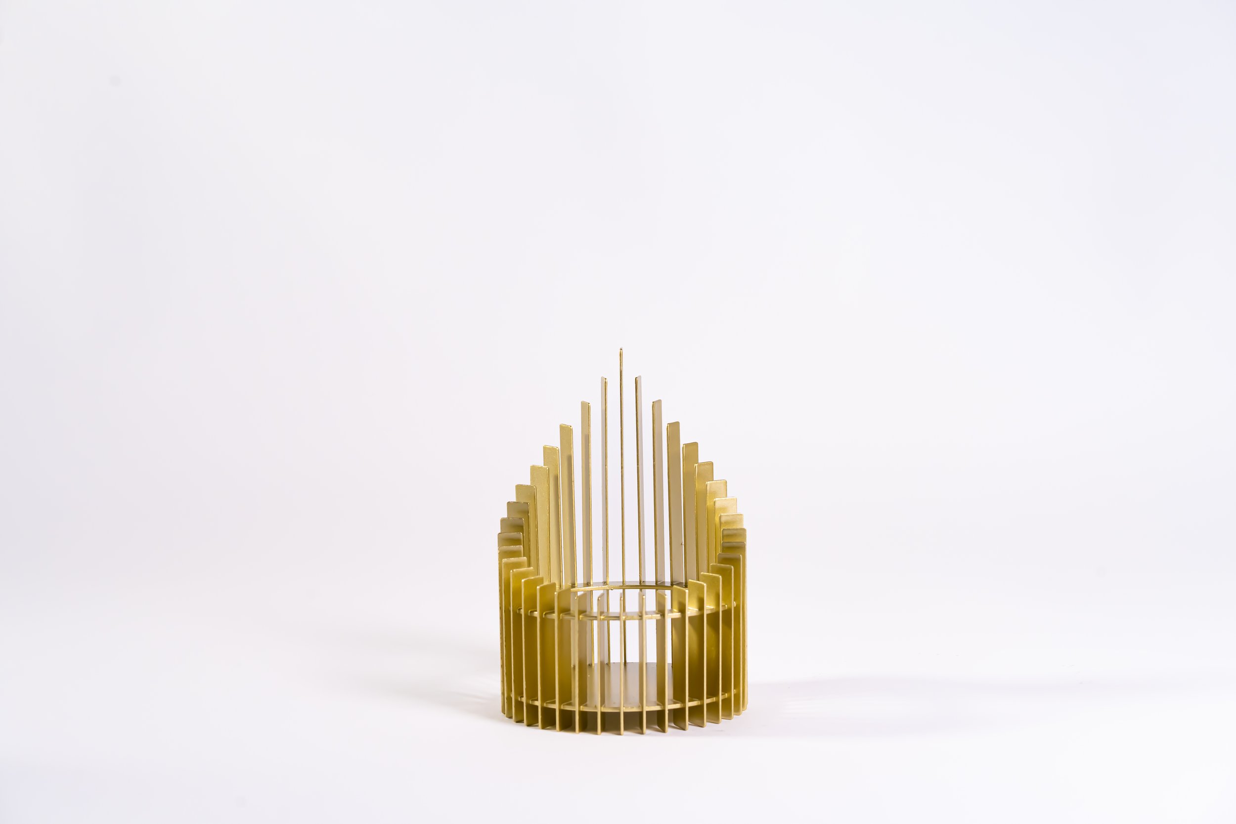 THRONE - GOLD