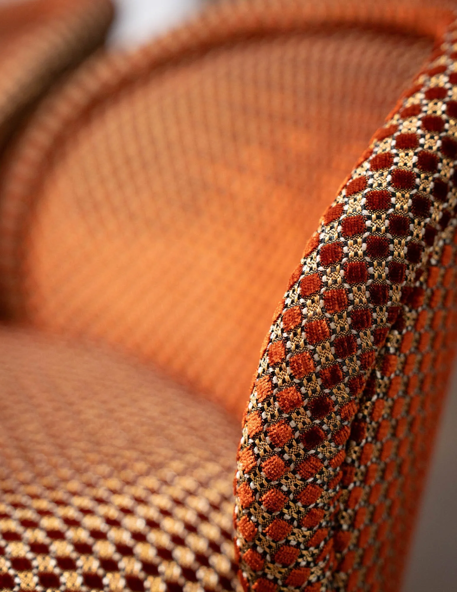 interior-design-fotografie-edra-barhocker-rot-detail-luxus.jpg