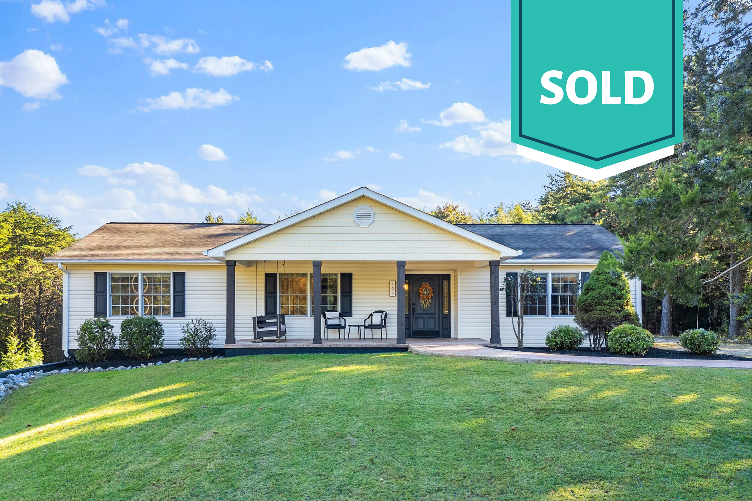 103 Craddock Ln - SOLD!