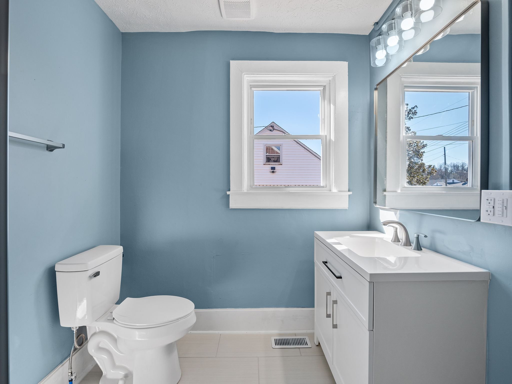 17-218 E John Redd Blvd-MFW Media.jpg