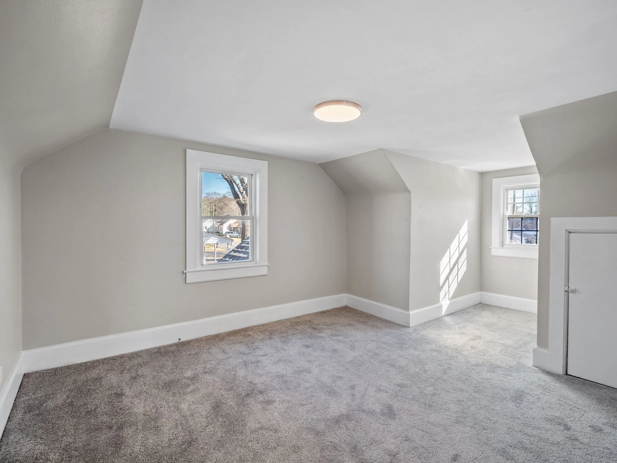 26-218 E John Redd Blvd-MFW Media.jpg