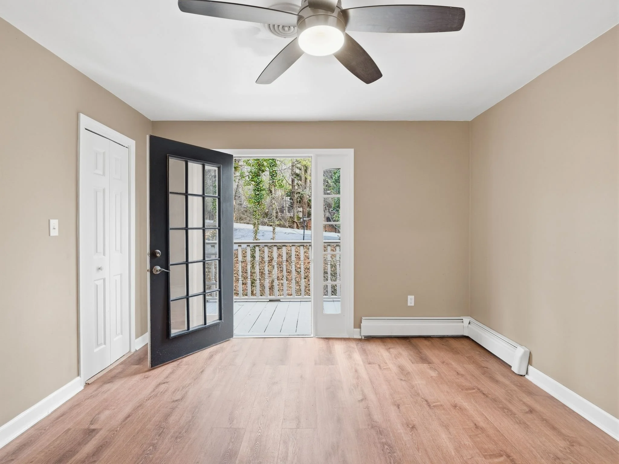 48-4867 Hunting Hills Dr-MFW Media.jpg