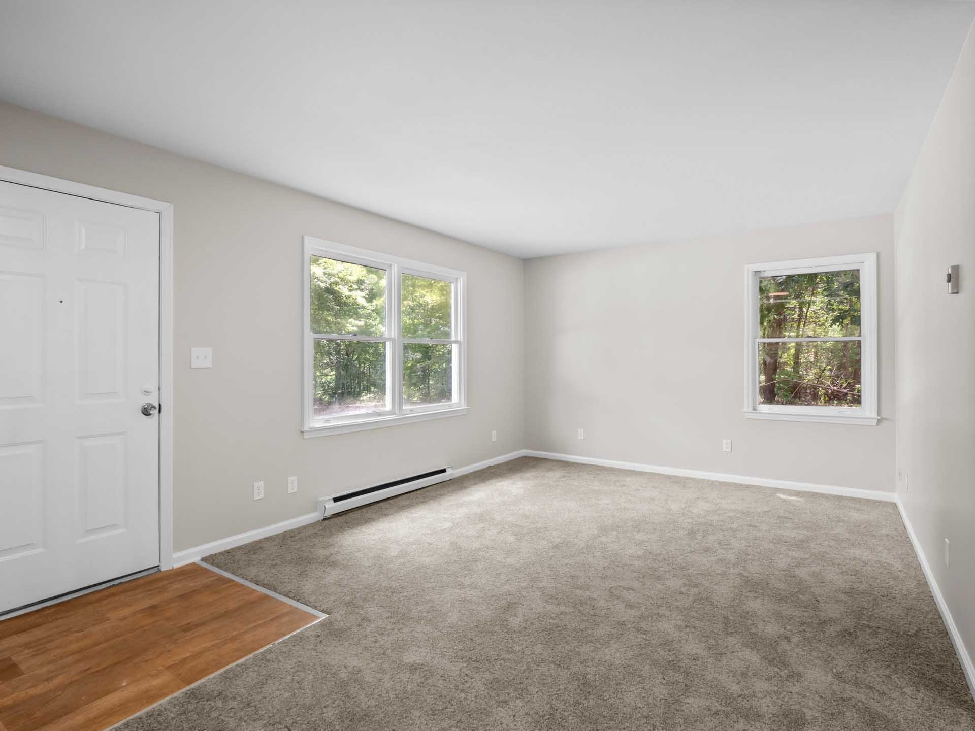 HeadwaterRealty_RoanokeVirginia_Ridgestone__19 - Ridgestone Apts.jpg