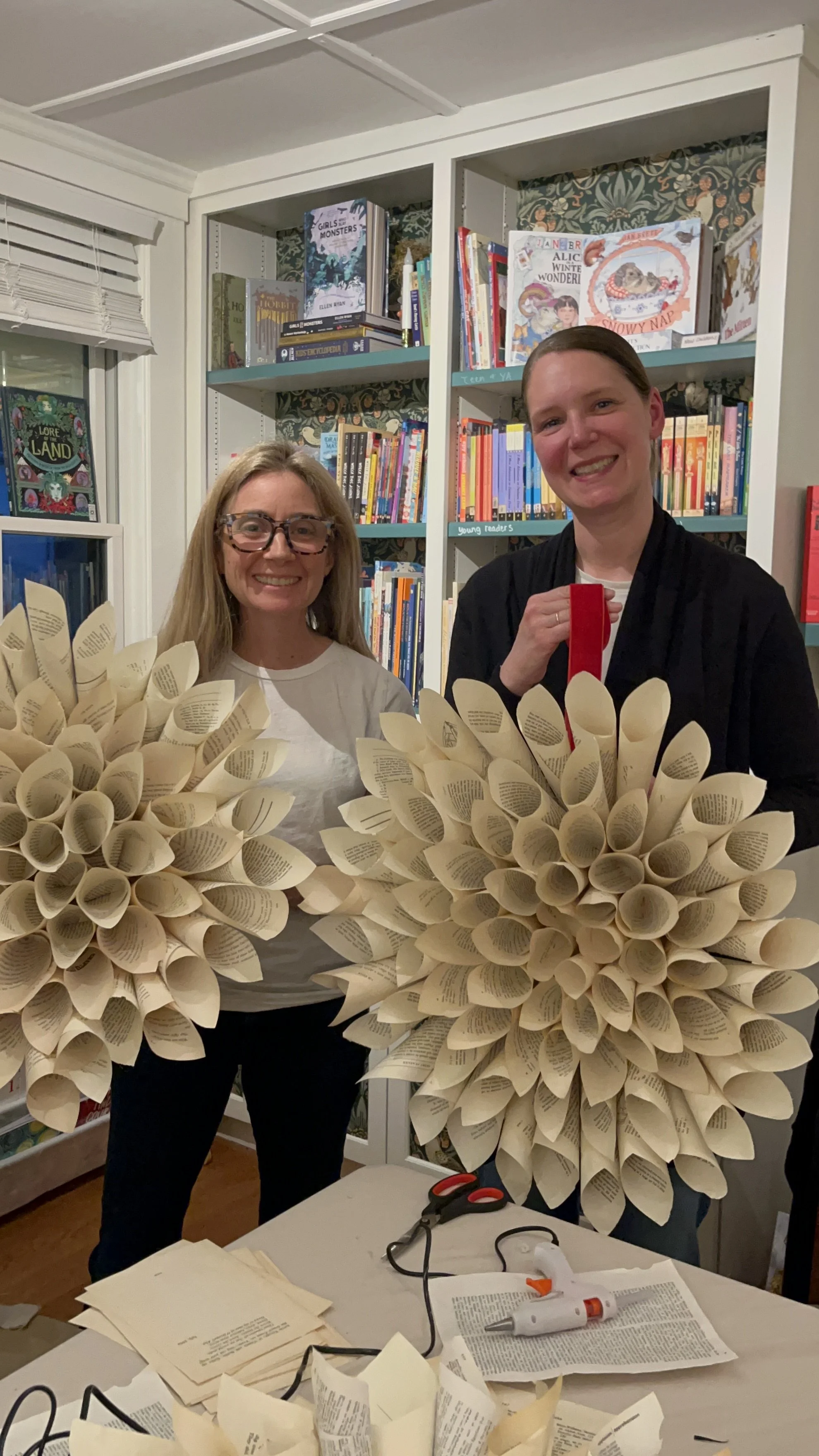 dahlia wreath making DIY craft in Bedford MA with Slow Craft LLC