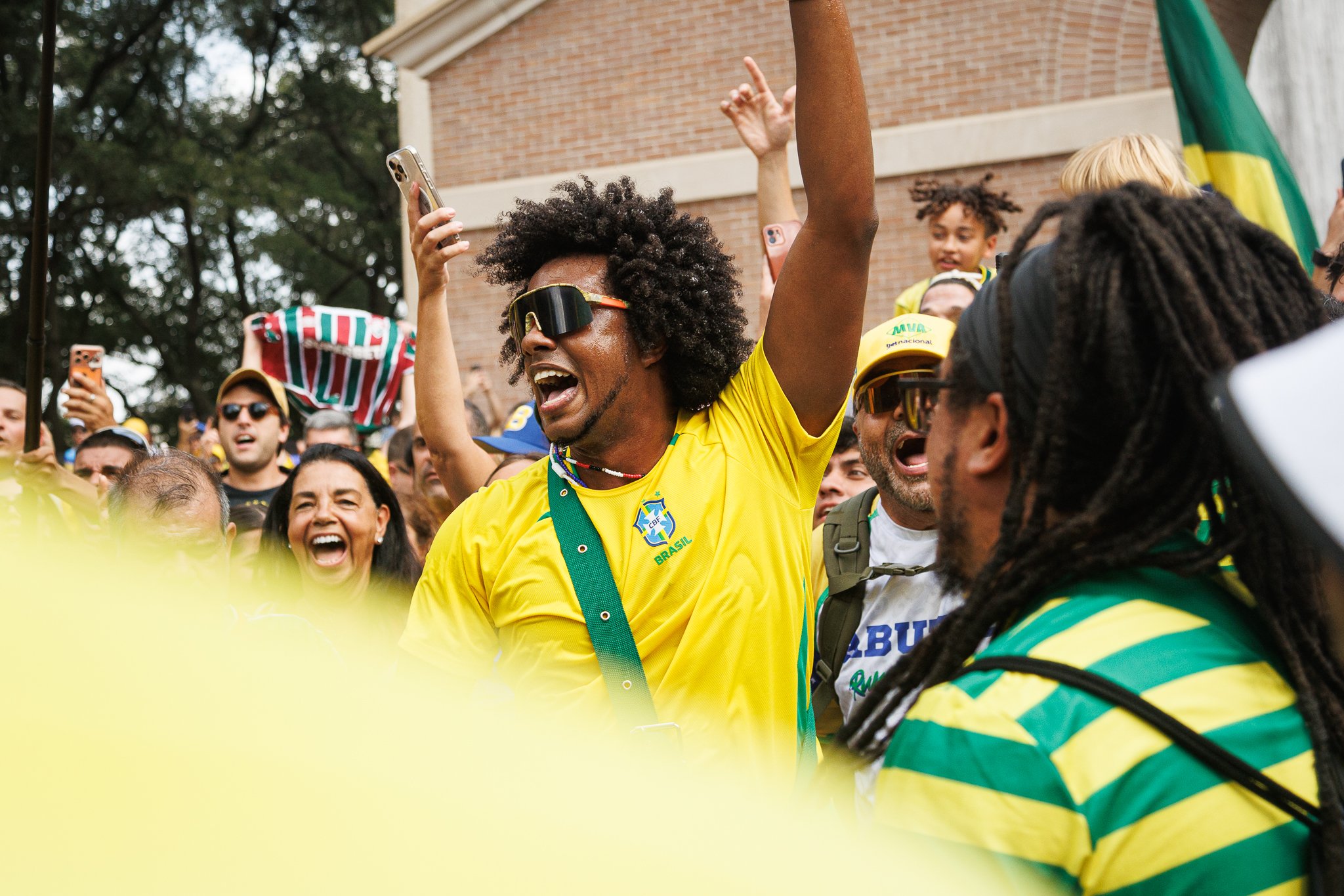 ALLYNADAMS_Brasil Fan Drums_1059-2.JPG