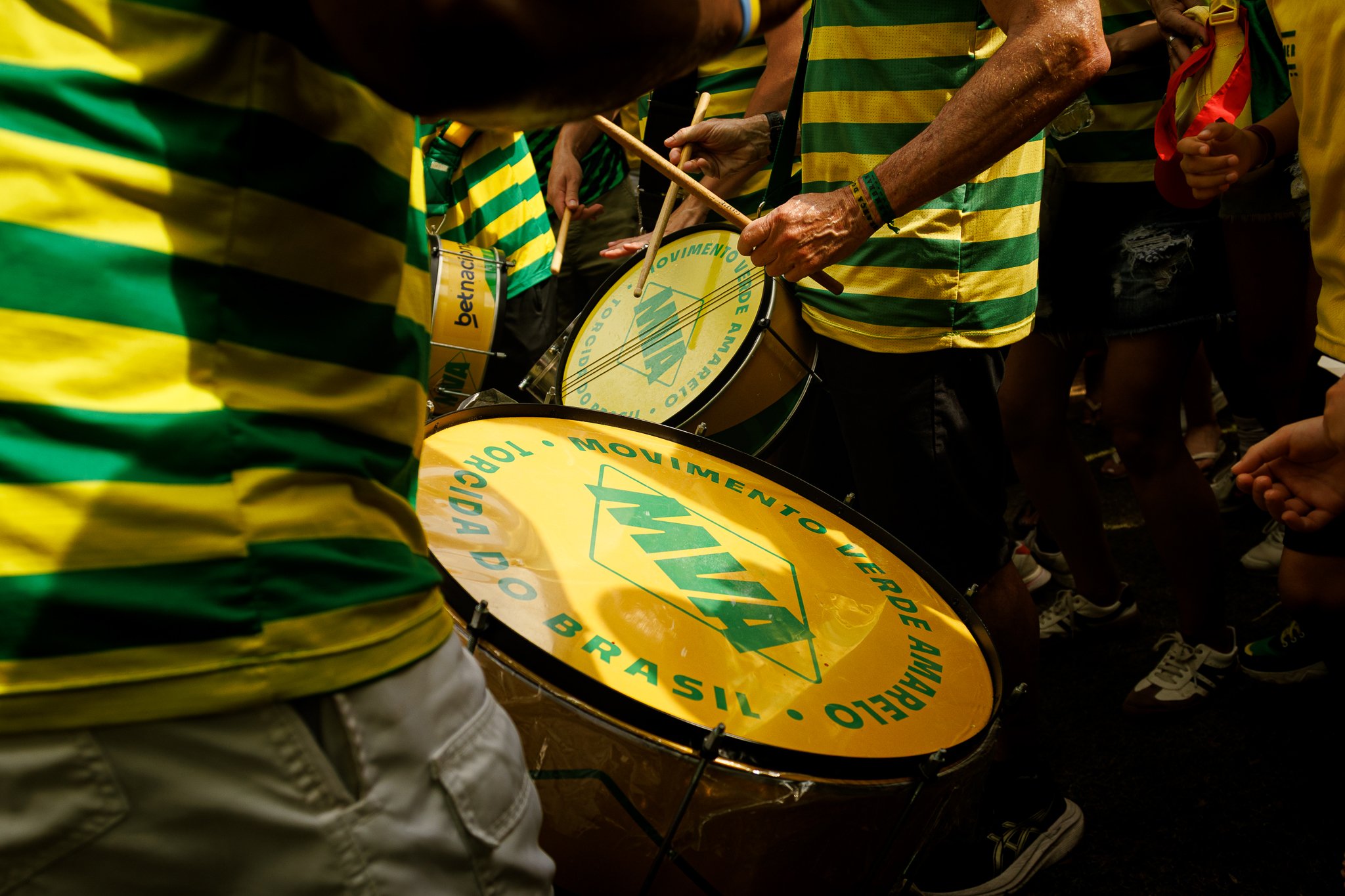 ALLYNADAMS_Brasil Fan Drums_1007-2.JPG
