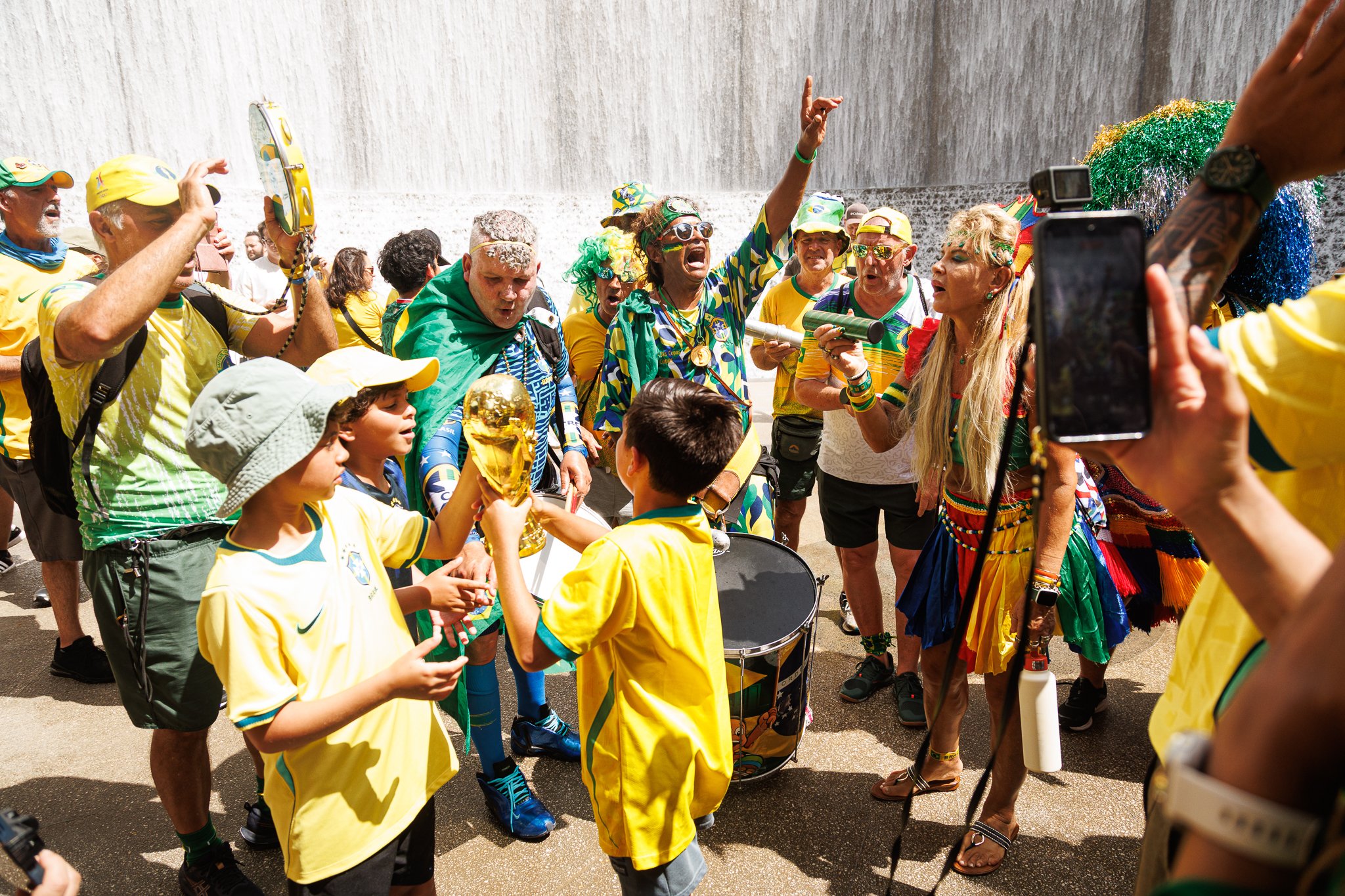ALLYNADAMS_Brasil Fan Drums_0417-2.JPG
