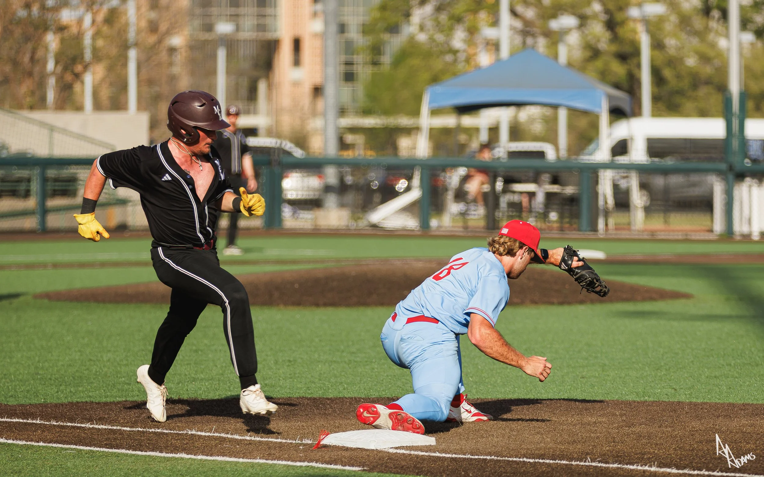 ALLYNADAMS_UST vs McMurry Baseball DH_12458.jpg