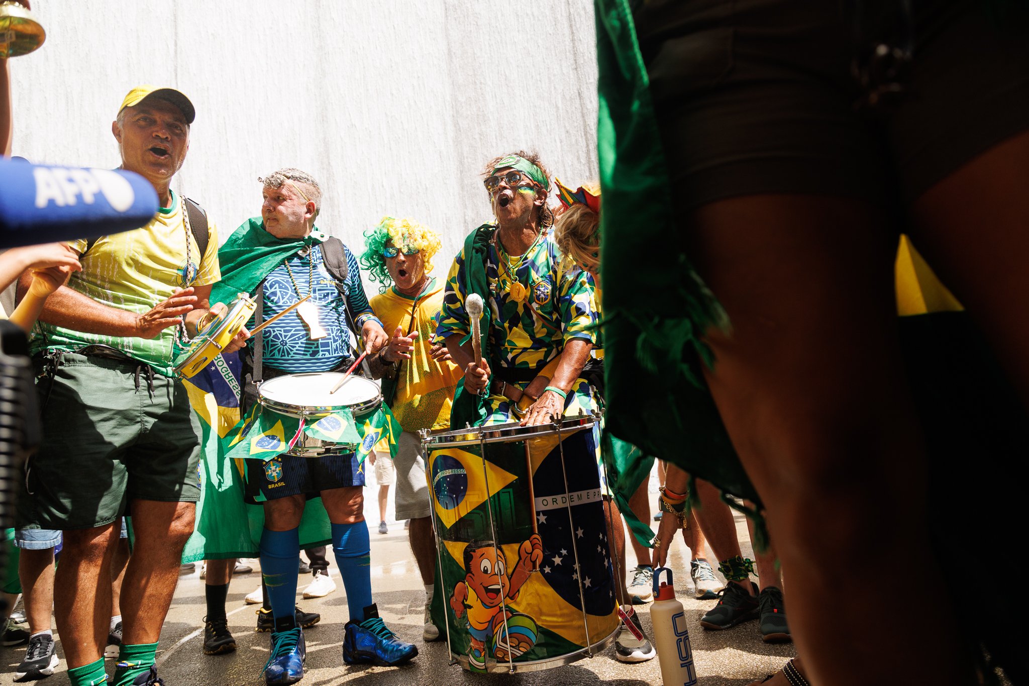 ALLYNADAMS_Brasil Fan Drums_0451-2.JPG