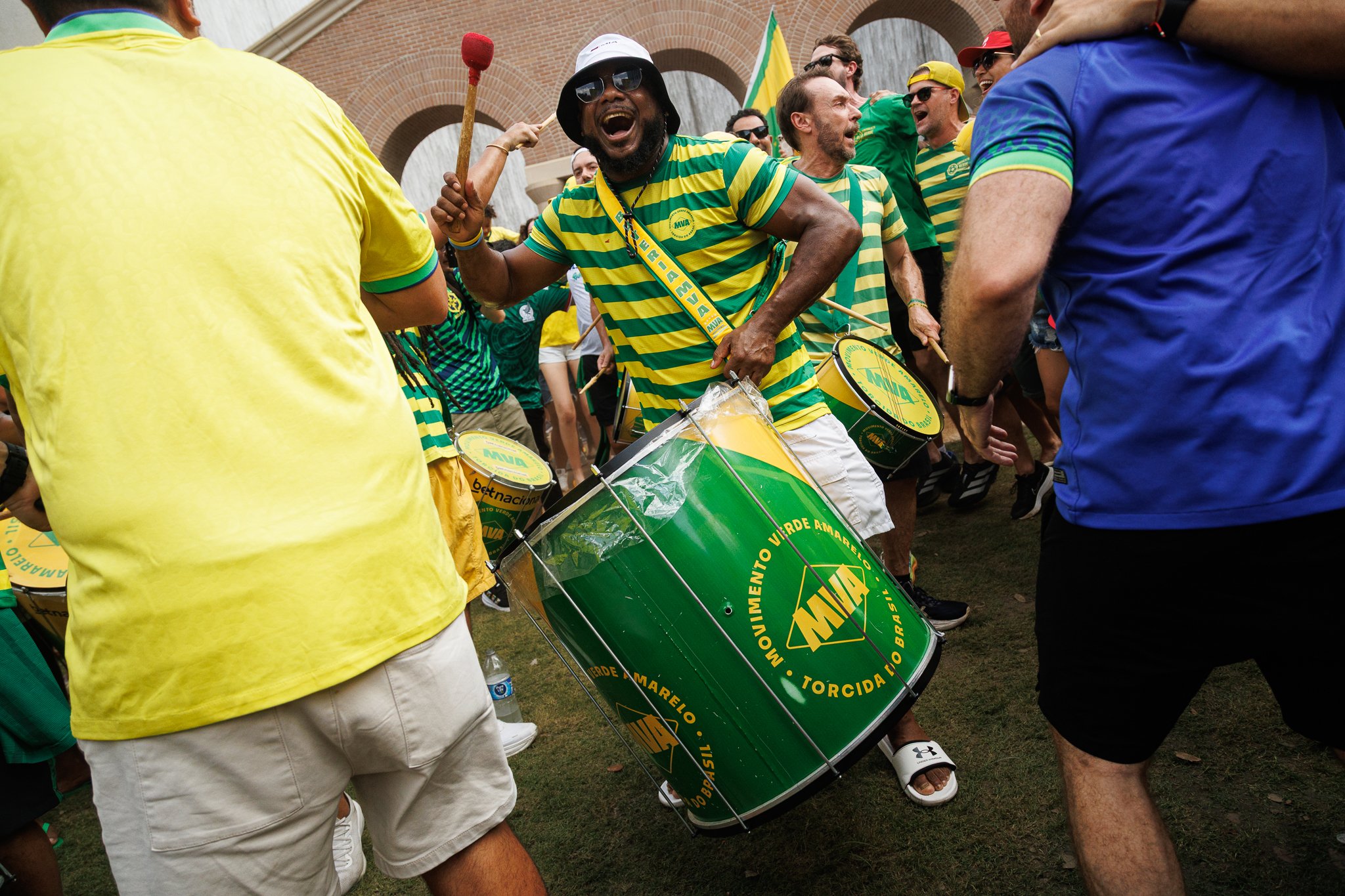 ALLYNADAMS_Brasil Fan Drums_1092-2.JPG