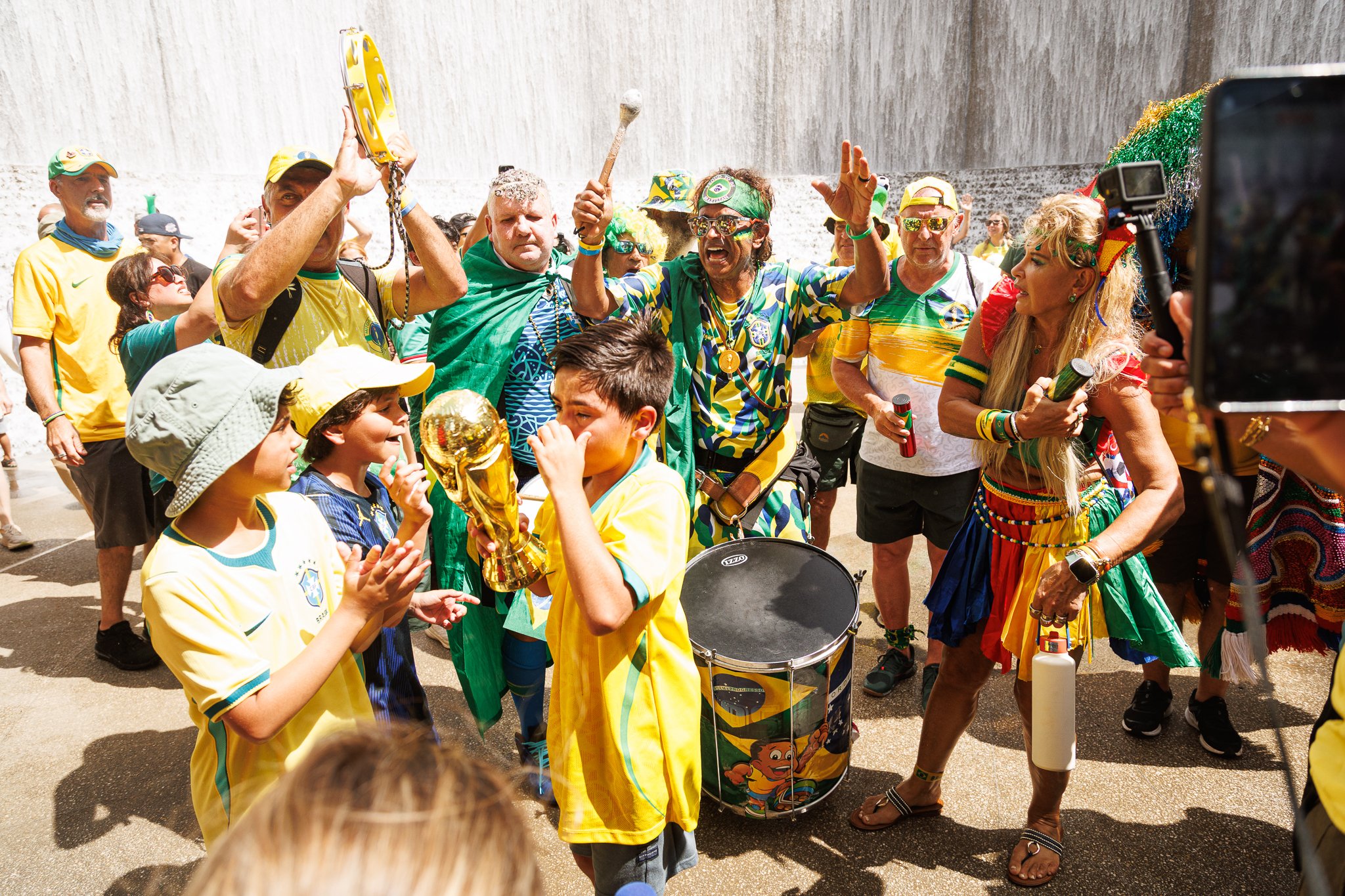 ALLYNADAMS_Brasil Fan Drums_0415-2.JPG