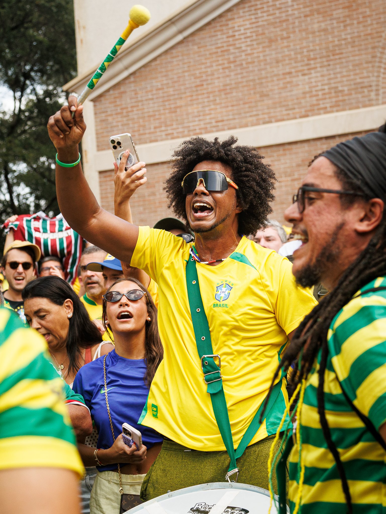 ALLYNADAMS_Brasil Fan Drums_1046-2.JPG