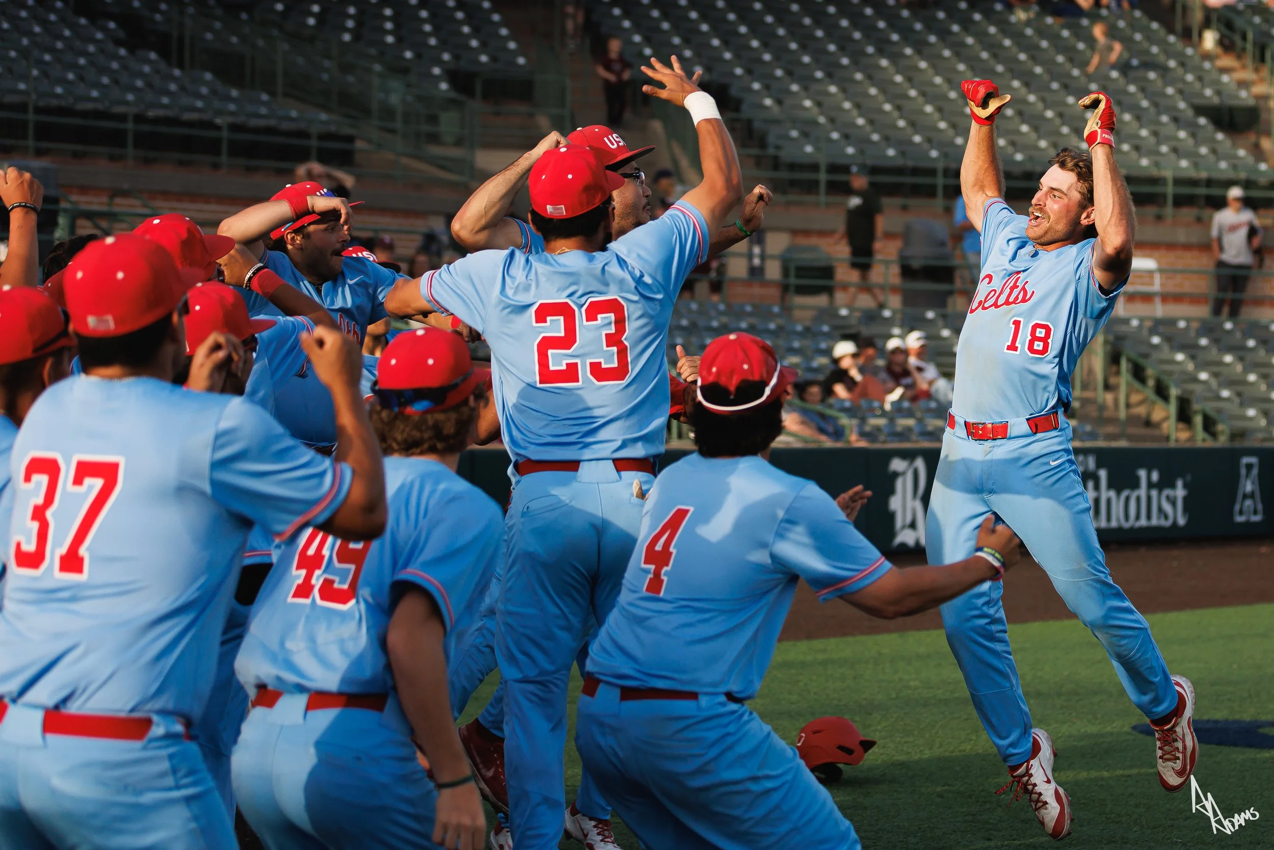 ALLYNADAMS_UST vs McMurry Baseball DH_14416.jpg