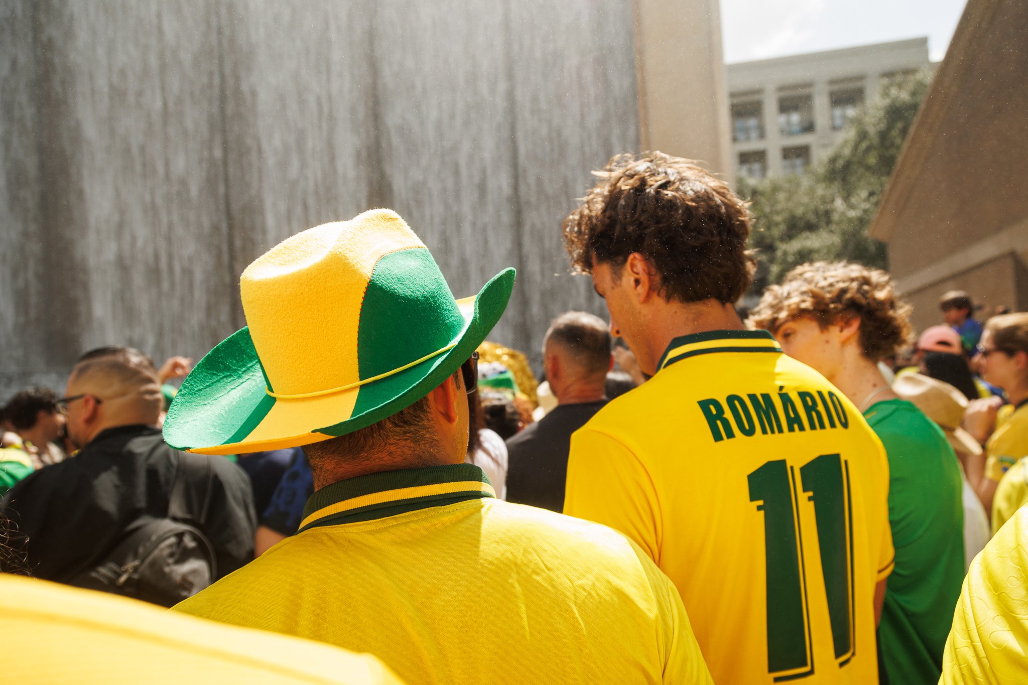 ALLYNADAMS_Brasil Fan Drums_0654-2.JPG