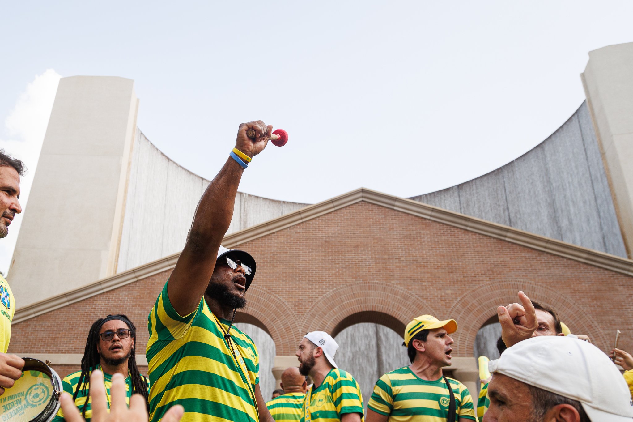 ALLYNADAMS_Brasil Fan Drums_1205-2.JPG