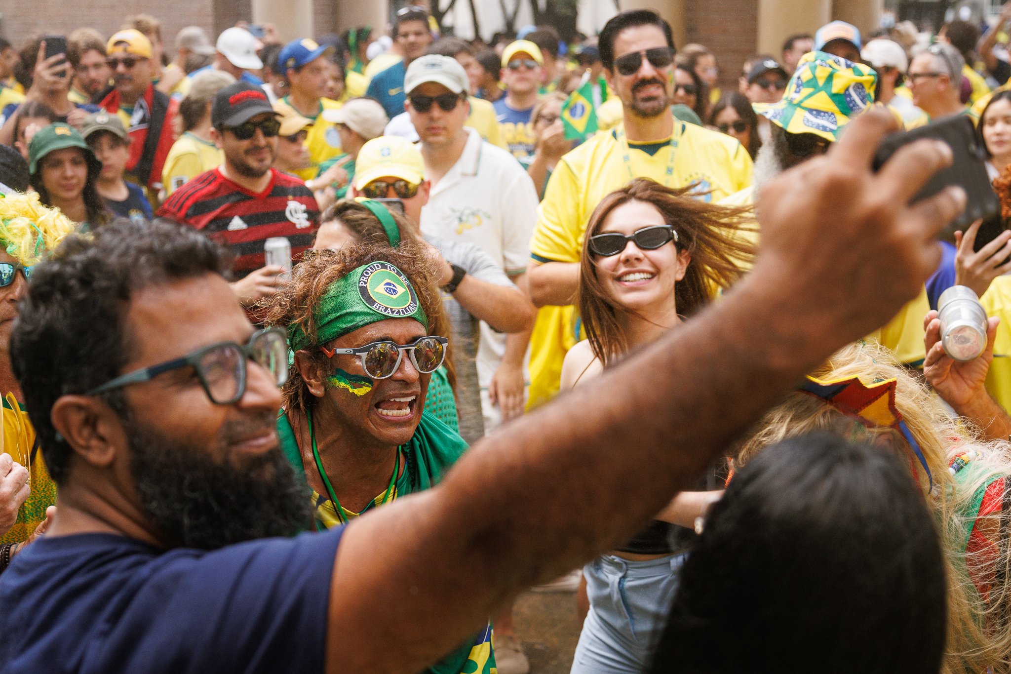 ALLYNADAMS_Brasil Fan Drums_0575-2.JPG