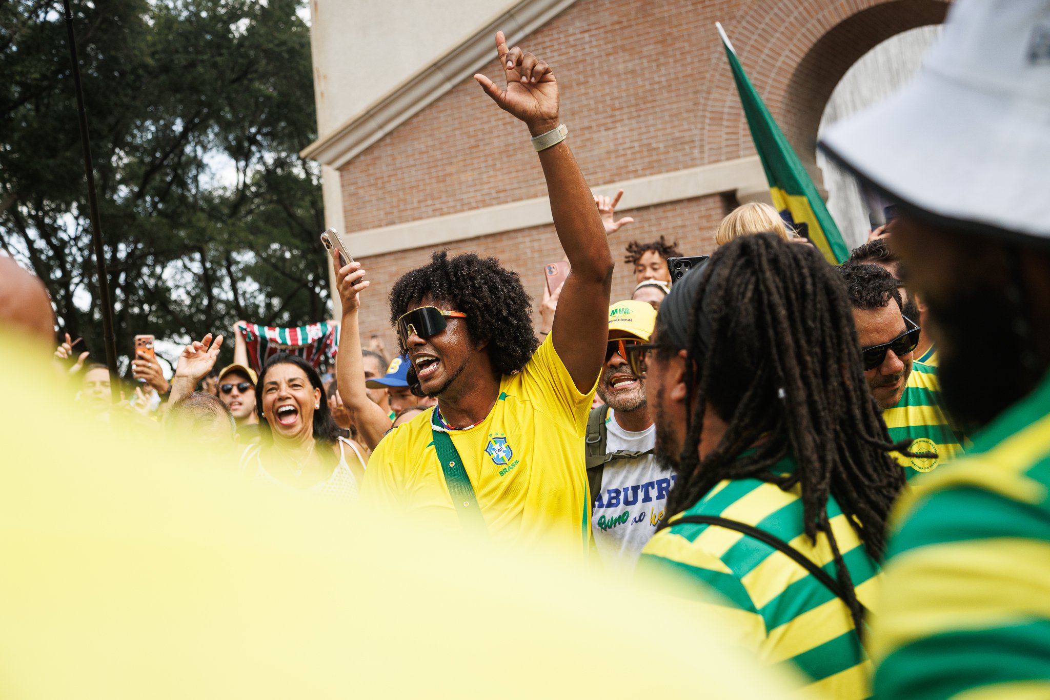 ALLYNADAMS_Brasil Fan Drums_1060-2.JPG