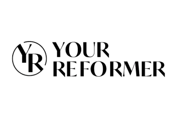 Black and white logo with the text 'dive into' and stylized wave design.