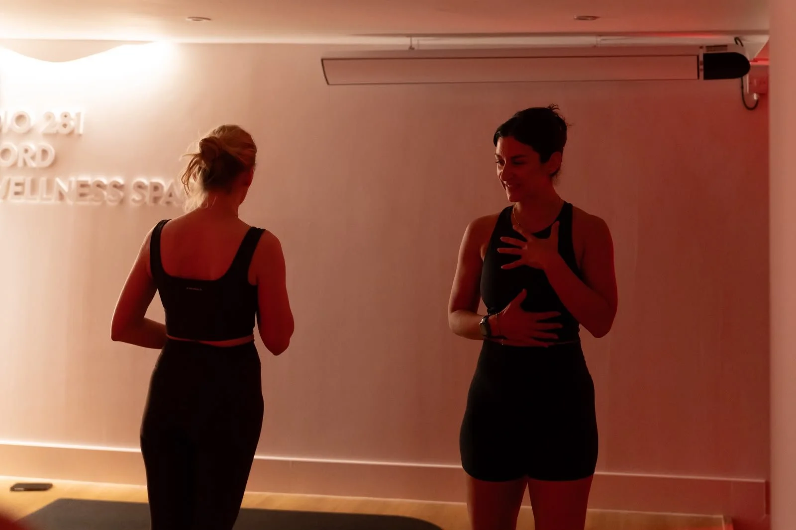 Georgia Testa teaching a Pilates class at Studio 281