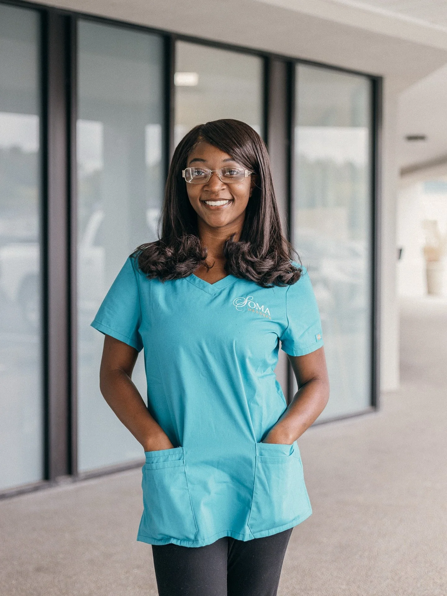 Meet Kayla, Our Newest Headspa Therapist ✨

Originally from Nashville, TN (technically speaking 😉), she&rsquo;s called Nashville home since high school. Her passion for esthetics began with a love for helping others transform their insecurities into