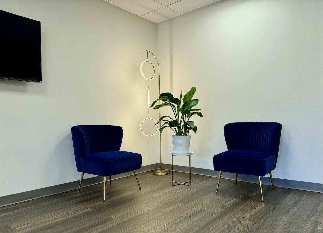 amavi aesthetic surgery lobby in greenwood village