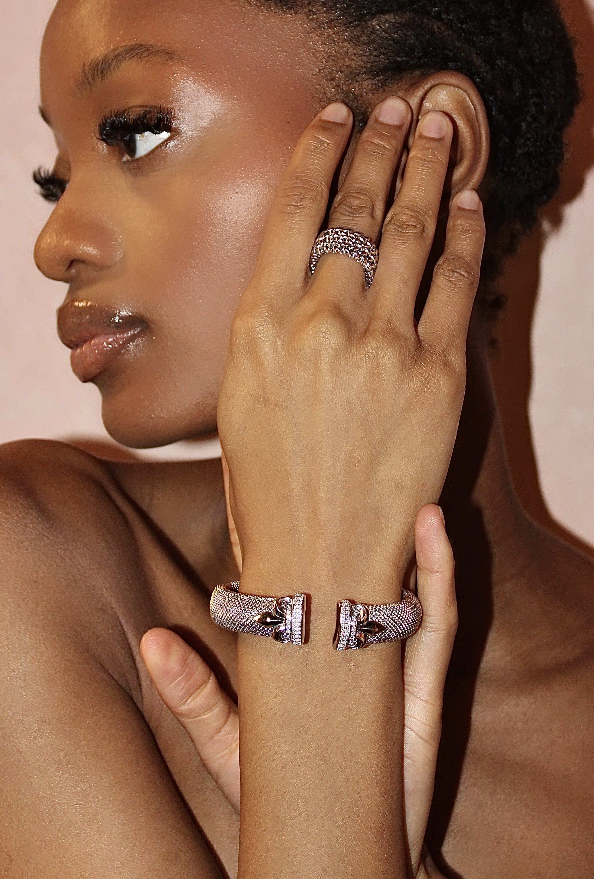 flor mesh bl.jpg