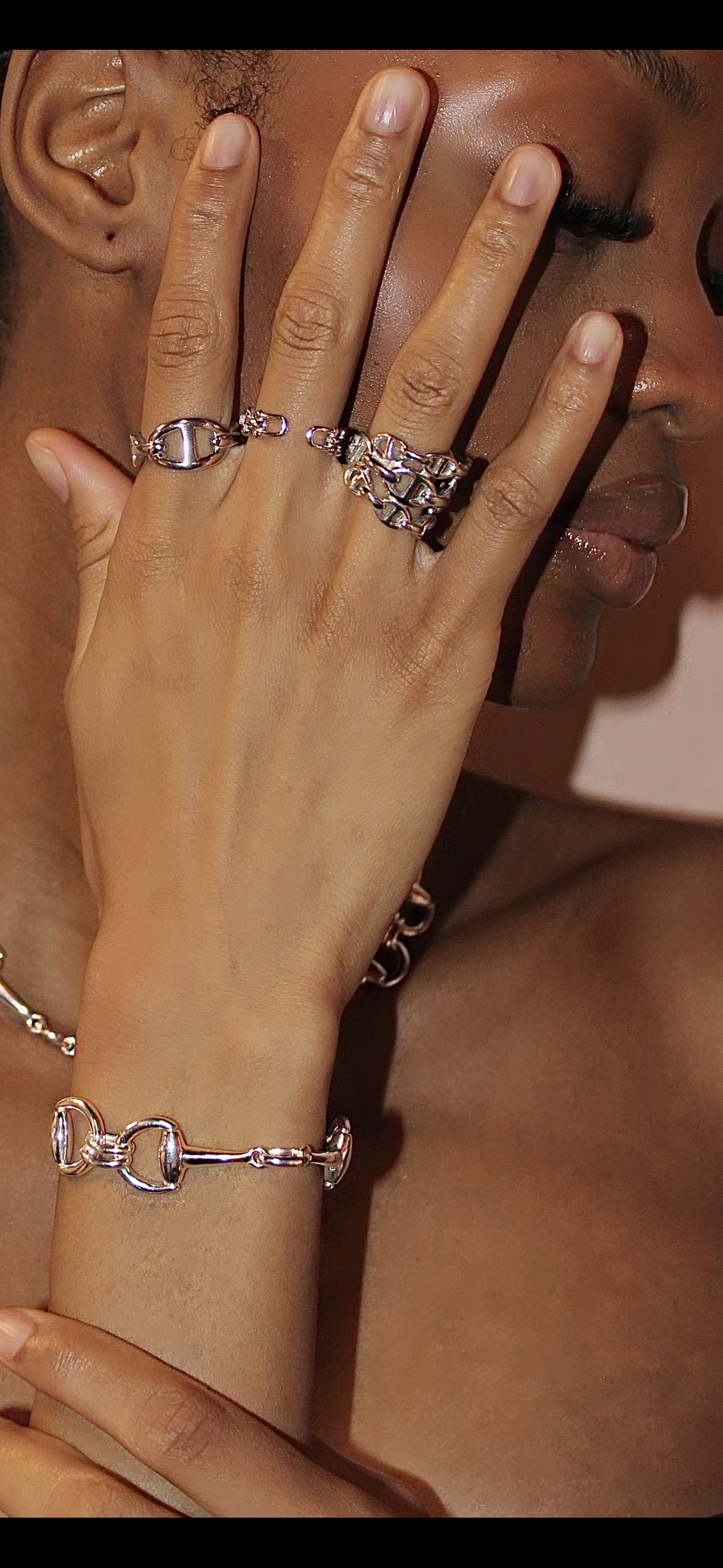 Hand Made Alternate Horsebit Link Ring — MVM Florence Italy