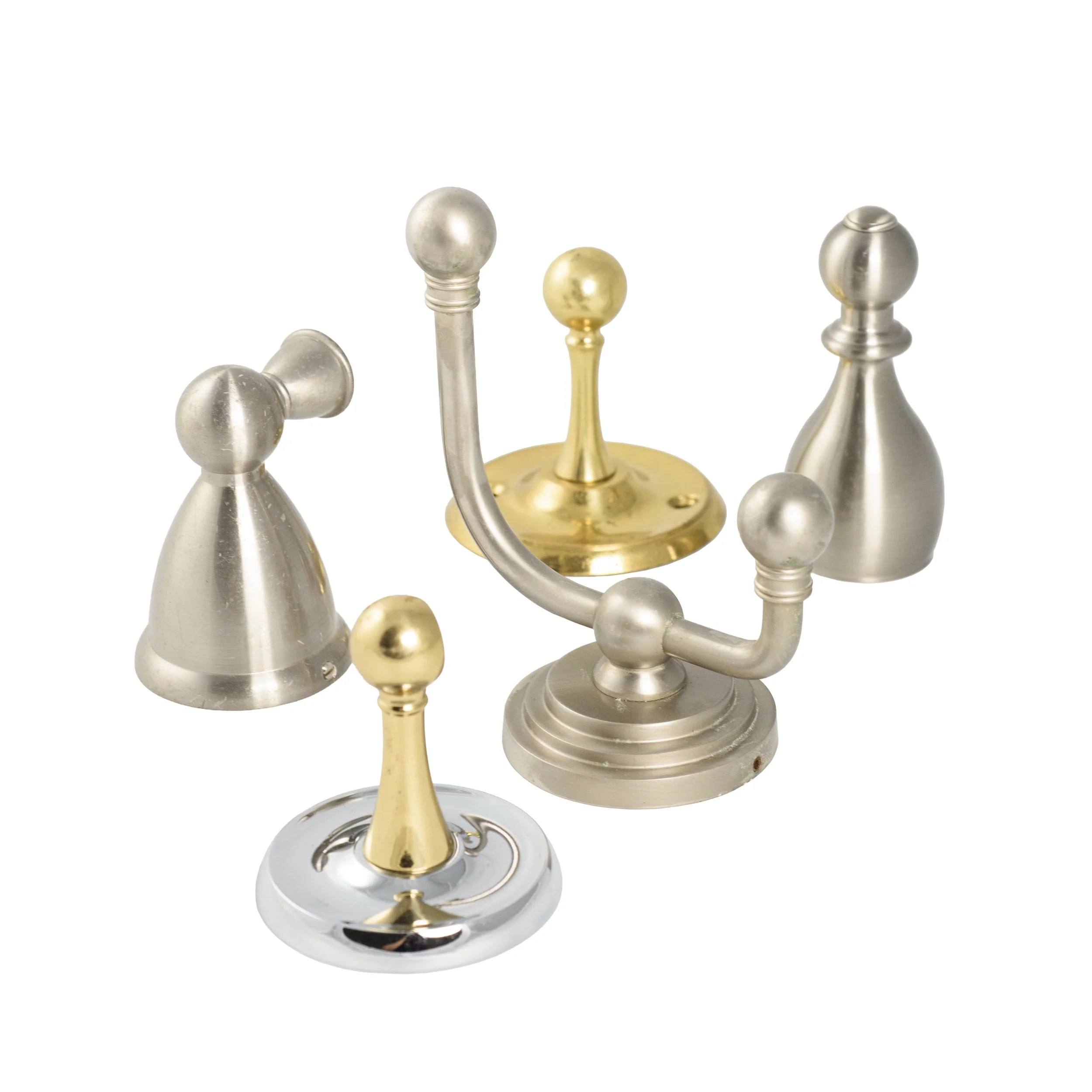 2013 Emerald - Towel Bar Hardware.jpg