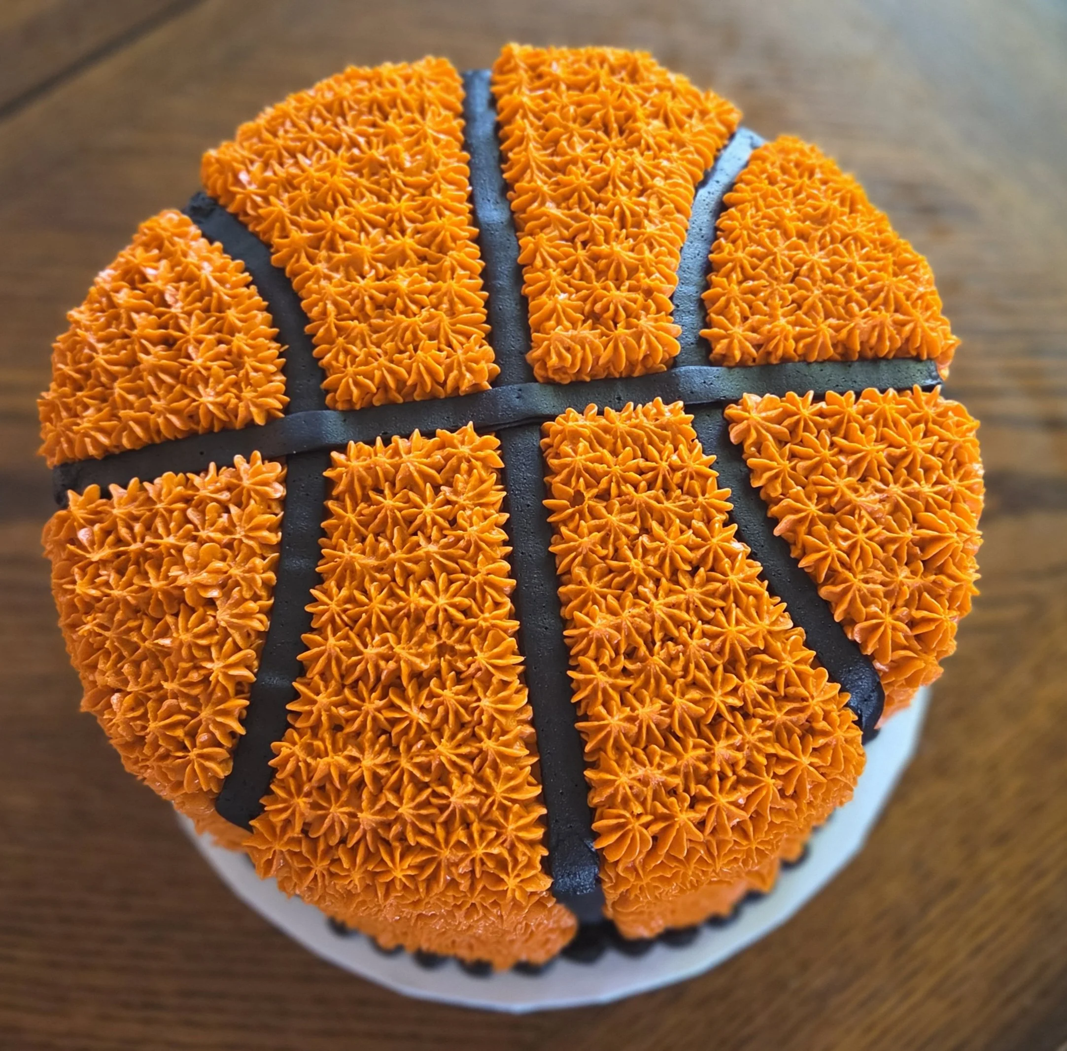 Basketball sports cake