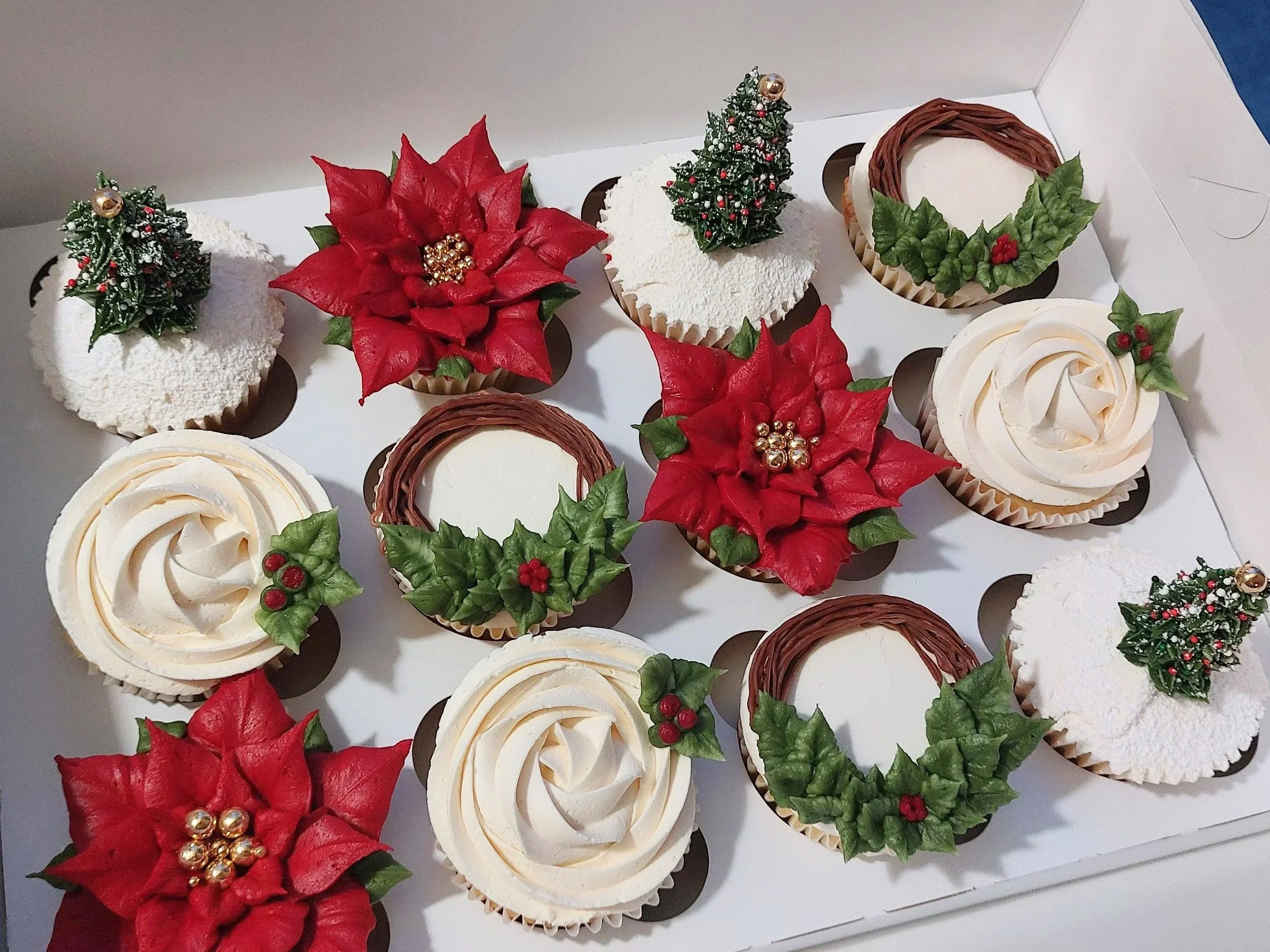 Christmas tree cupcakes