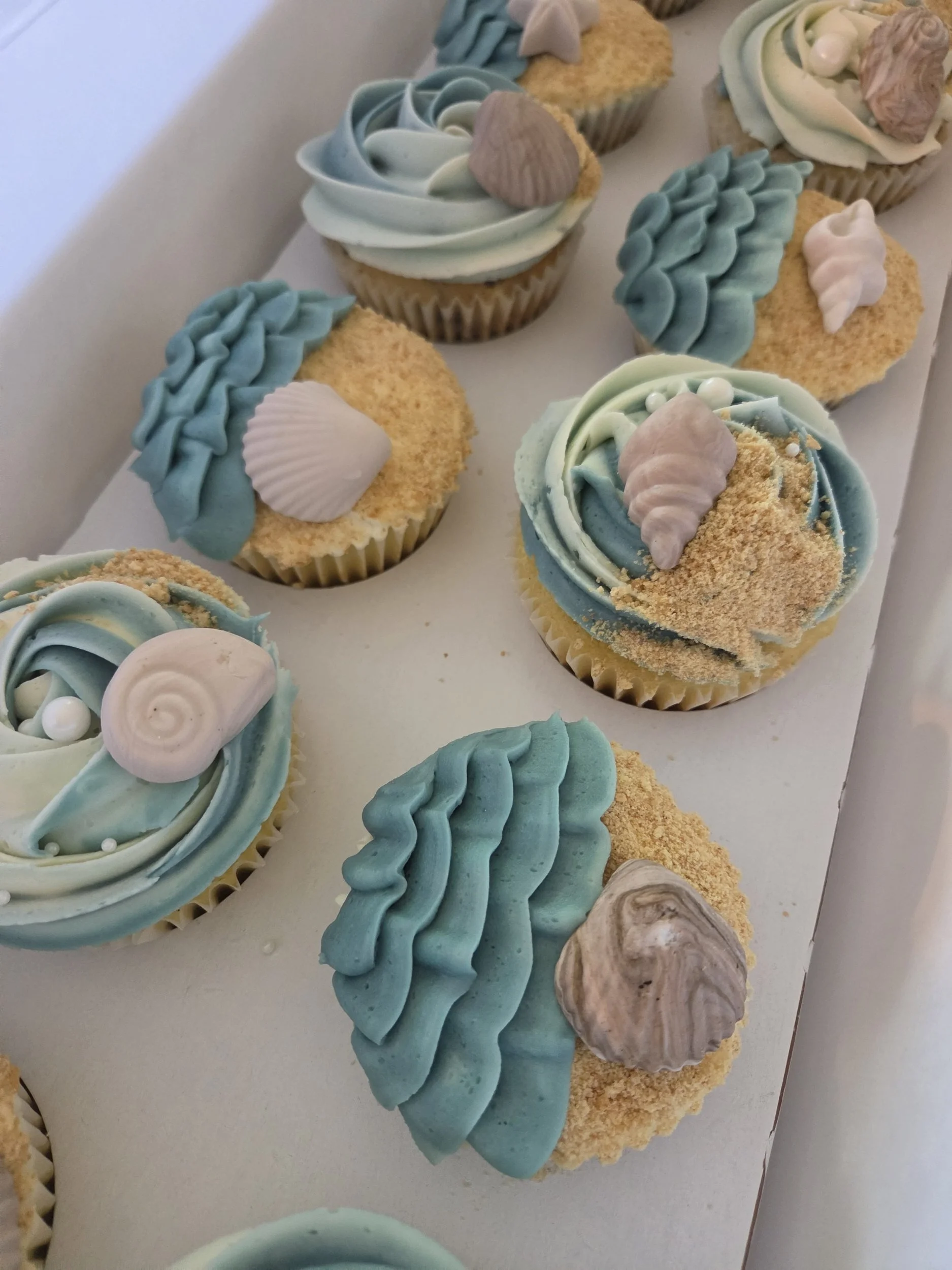 Beach themed cupcakes