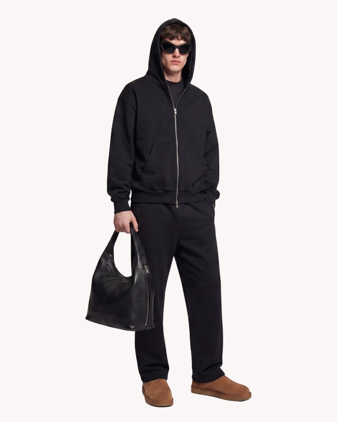 Ultra-Heavyweight Zip Hoodie In Black.png