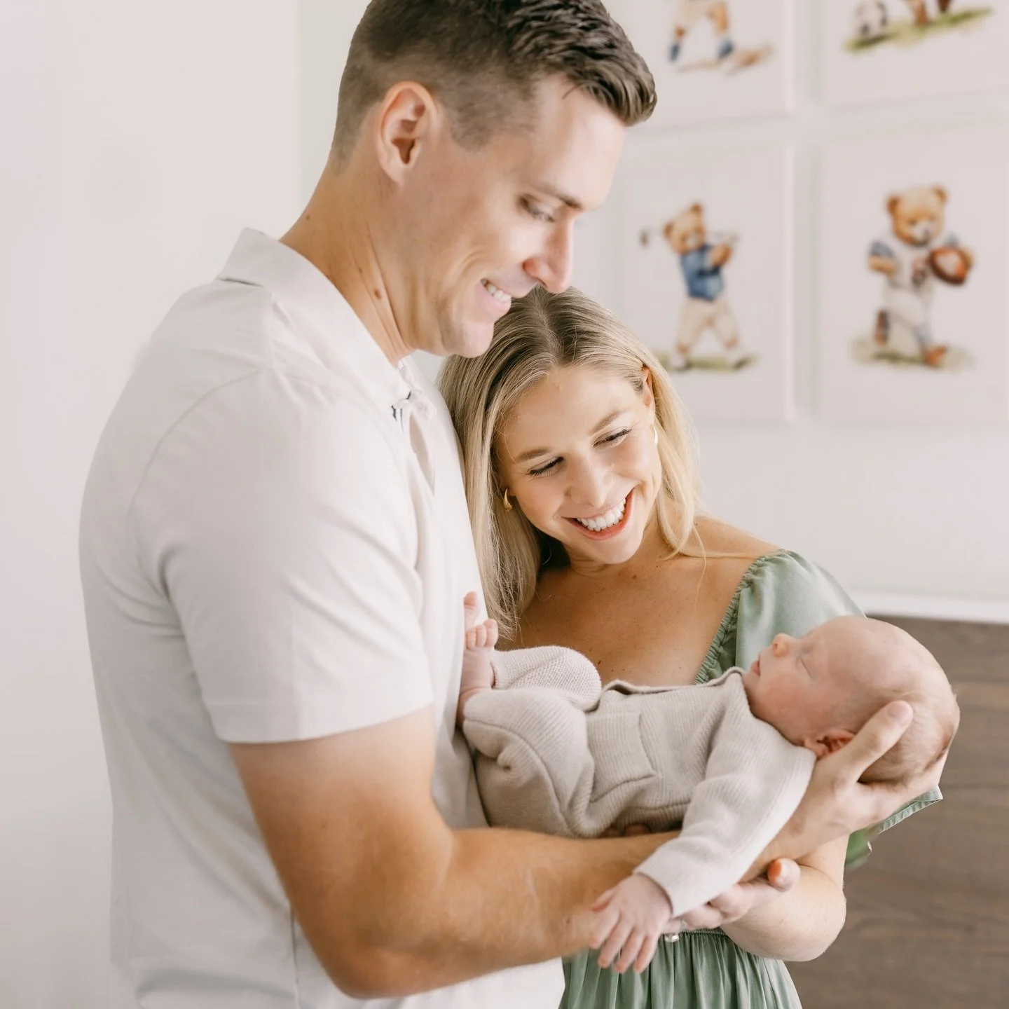 This year has been shaped so beautifully by word of mouth. A simple tag. A shared post. A kind recommendation that led me to meet so many incredible families. I am endlessly grateful.

As the year comes to a close, I find myself in a season of reflec