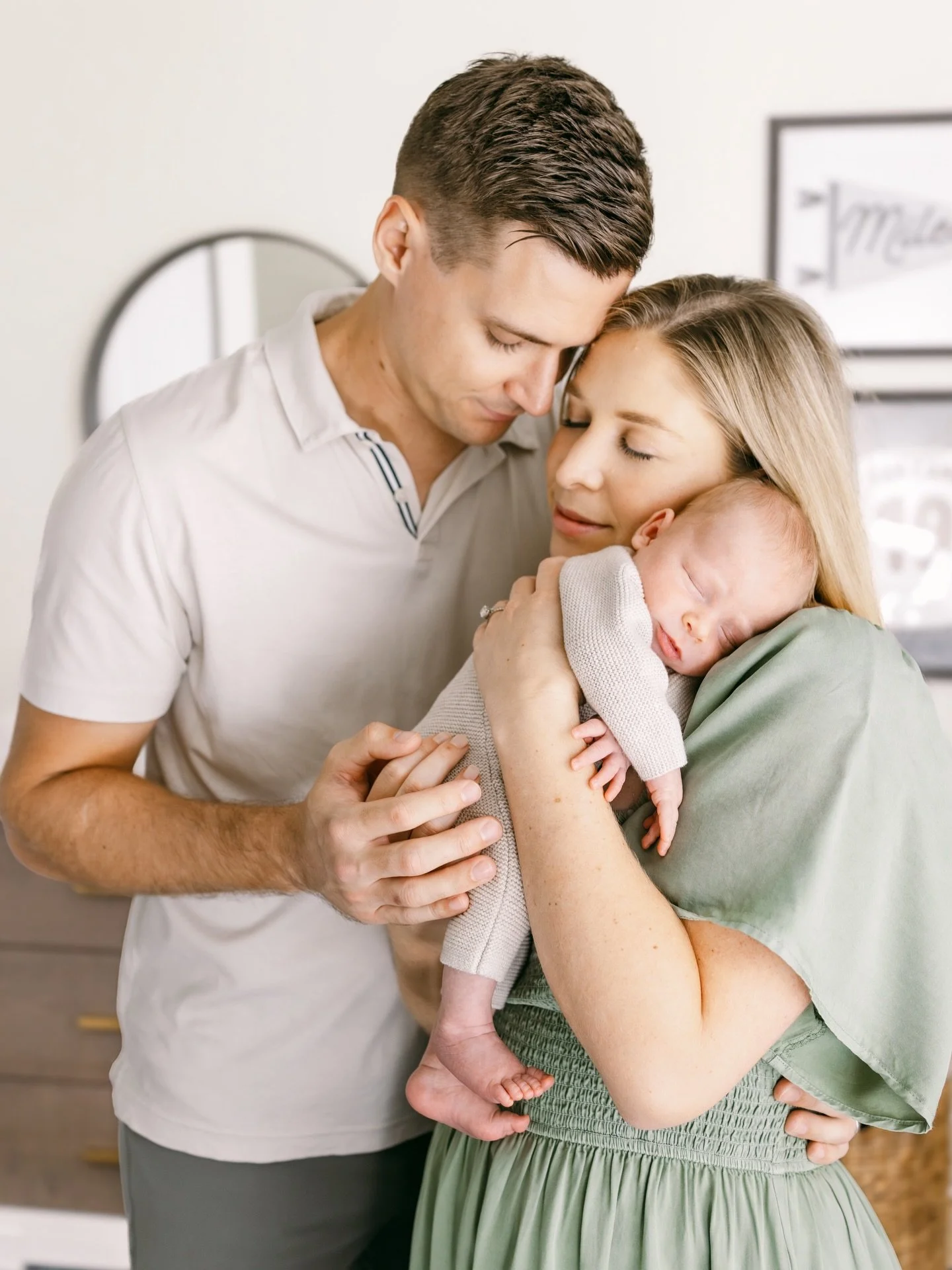 Your motherhood story deserves to be captured from the very beginning. 🤍

When you book your maternity &amp; newborn collection with me, you receive priority scheduling for your newborn session.

That means your due date is reserved on my calendar.
