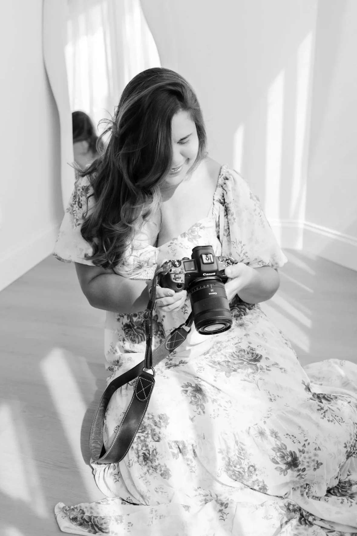 South Florida family photographer Julie James Photography posing at Mint Room Miami during baby Parker's first birthday and cake smash session