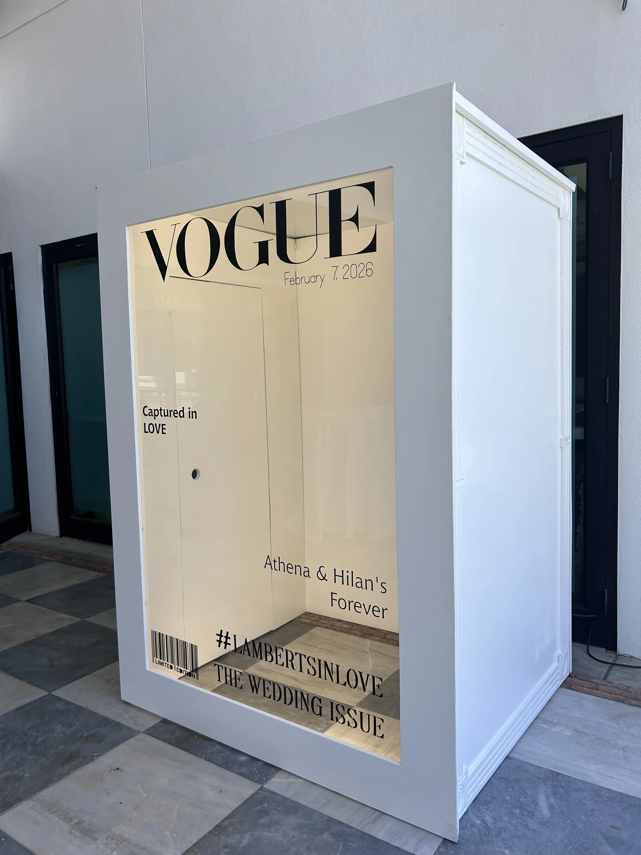 Magazine Box Photobooth