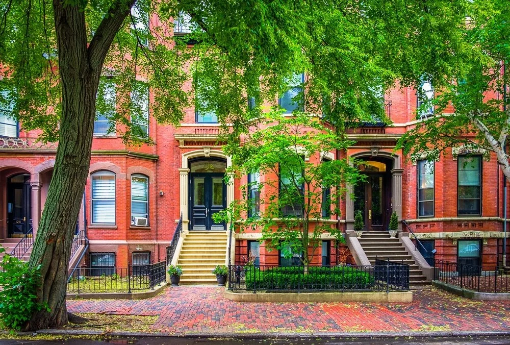 Planning the Perfect Romantic Date Night in the Back Bay