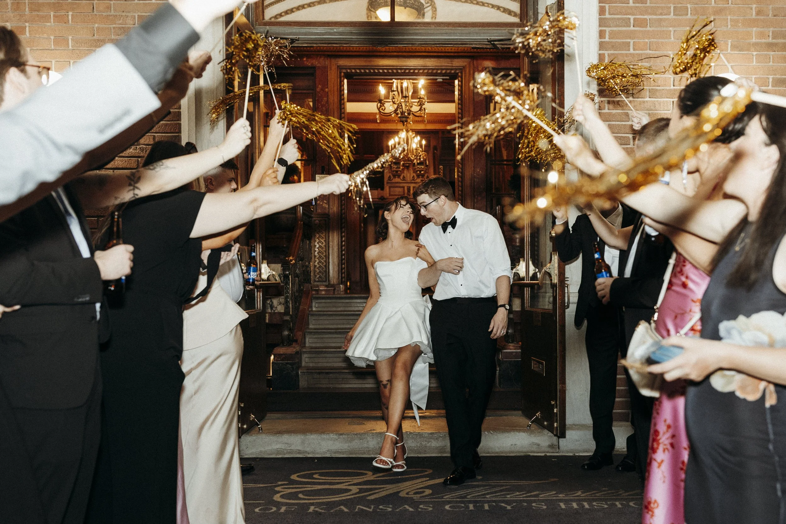Wedding | a Romantic, Mansion Wedding Filled with Nostalgia