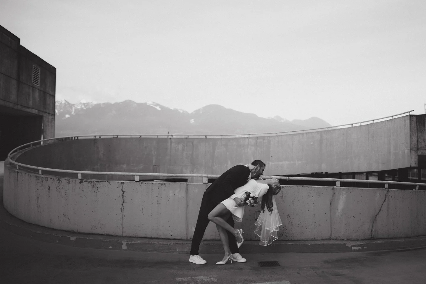A city elopement in Vancouver. 

@amandacoldicuttphoto 
@seatoskyofficiant 
@damesanddolls