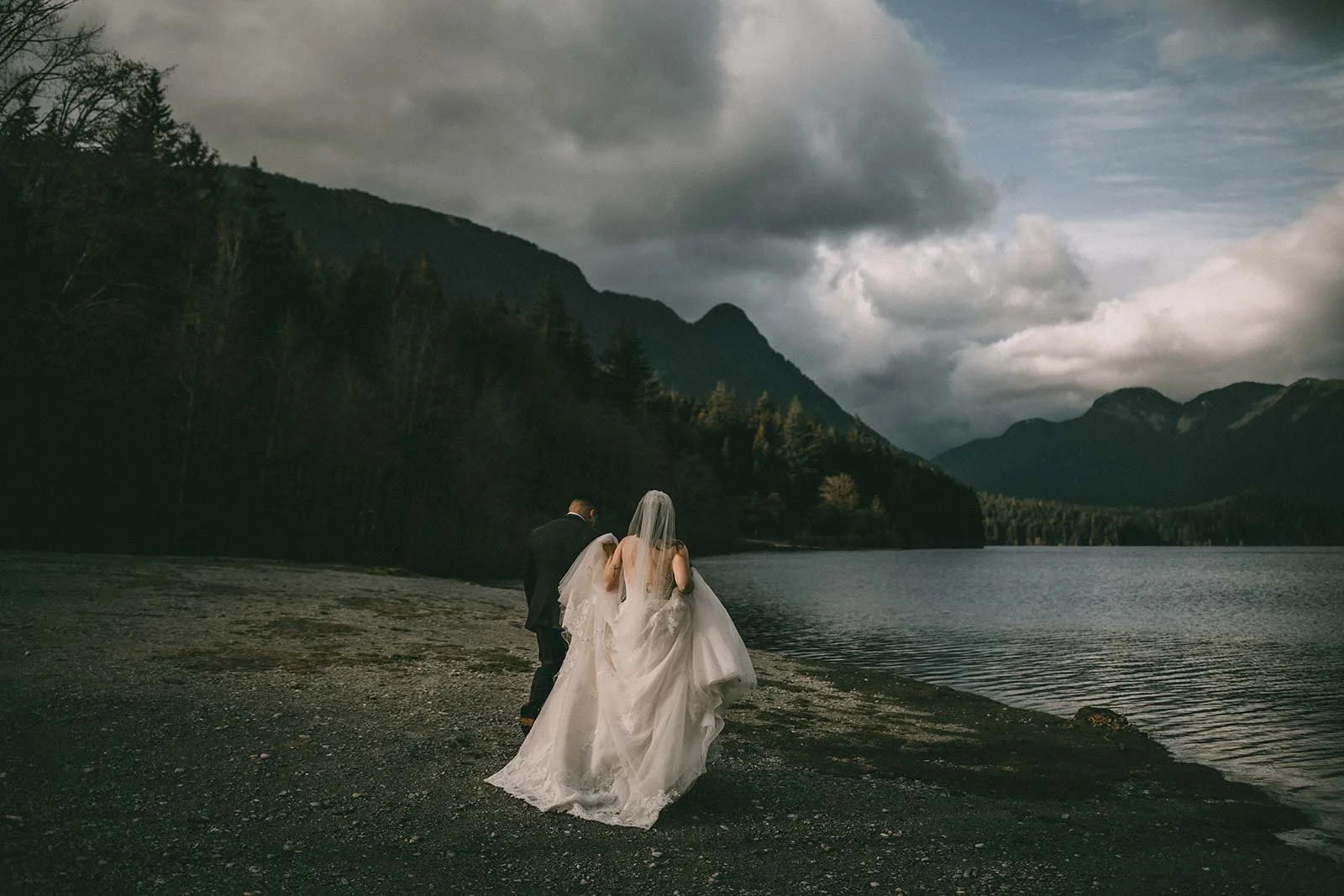 Amanda + Kevin - Elope in Vancouver, BC