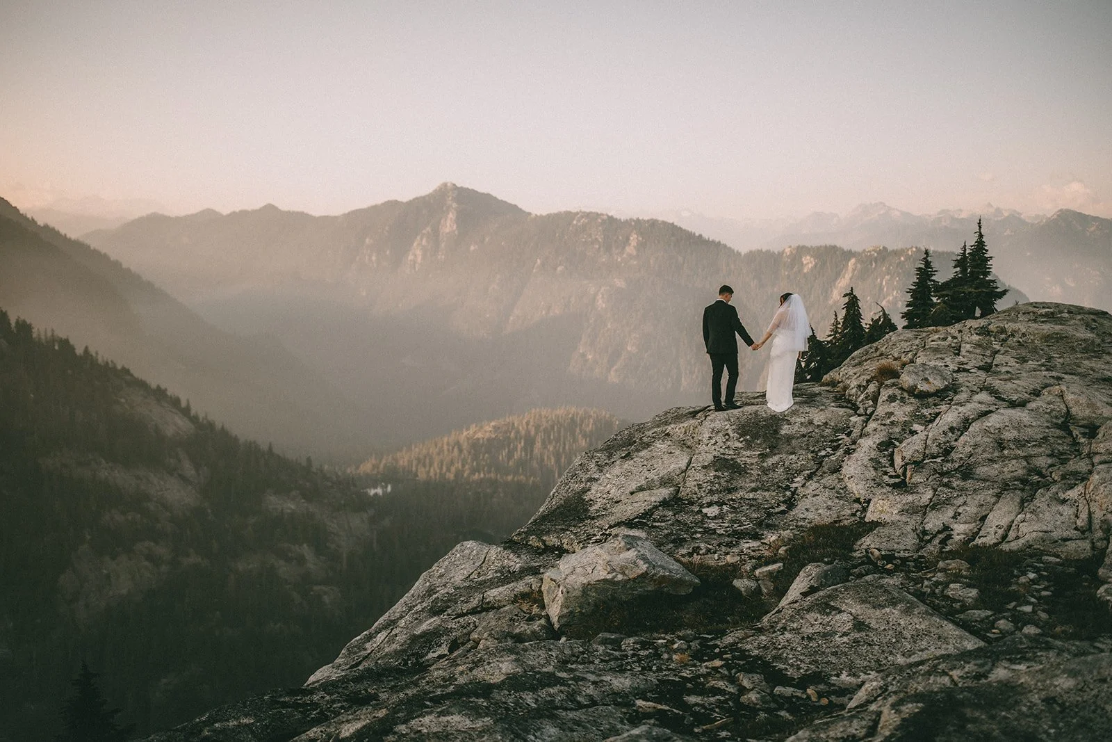 PNW helicopter elopement