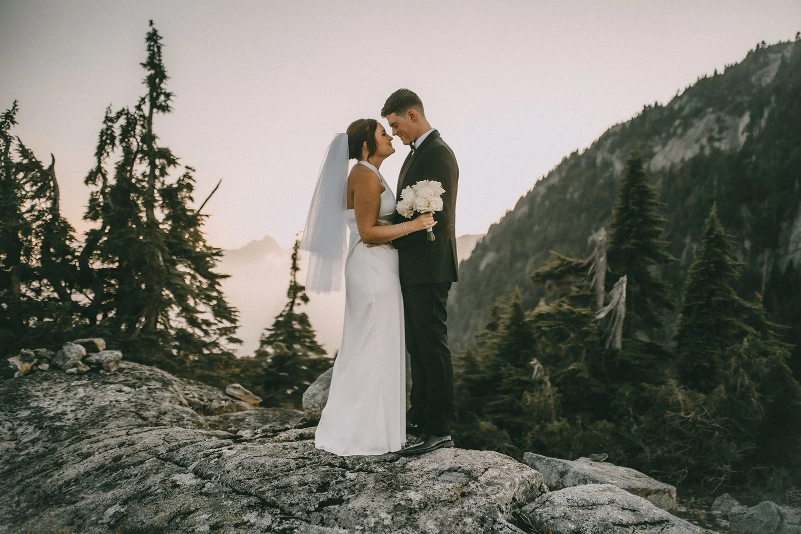 helicopter elopement british columbia